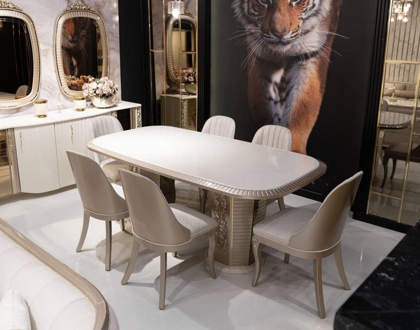 Essgruppe Esszimmer Set aus Holz in Beige mit modernen Stühlen