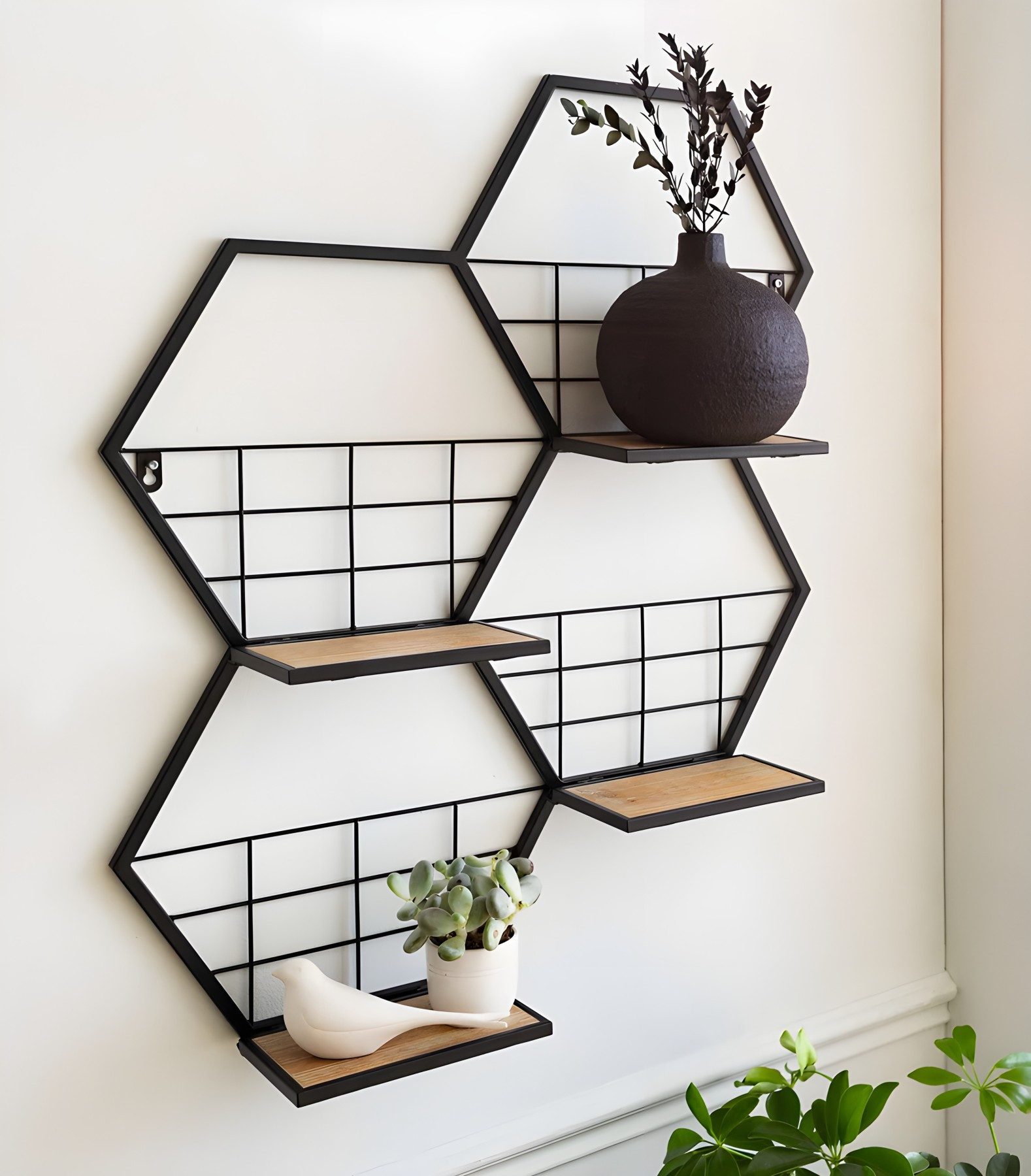Dekoleidenschaft Deko-Wandregal "Hexagon" aus Metall, schwarz, 4 klappbare Böden aus MDF, furniert, Wanddeko, Wandregal, Wandschmuck, Hängeregal, Metallregal, M – Bild 5 von 5