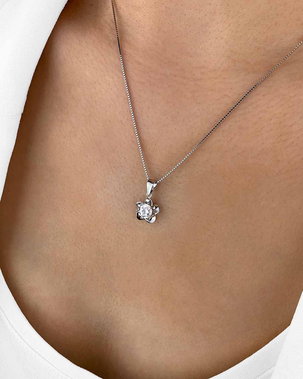 Kette mit Anhänger 'Violetta' Damen Halskette Silber 925 Blüten Anhänger Kristall