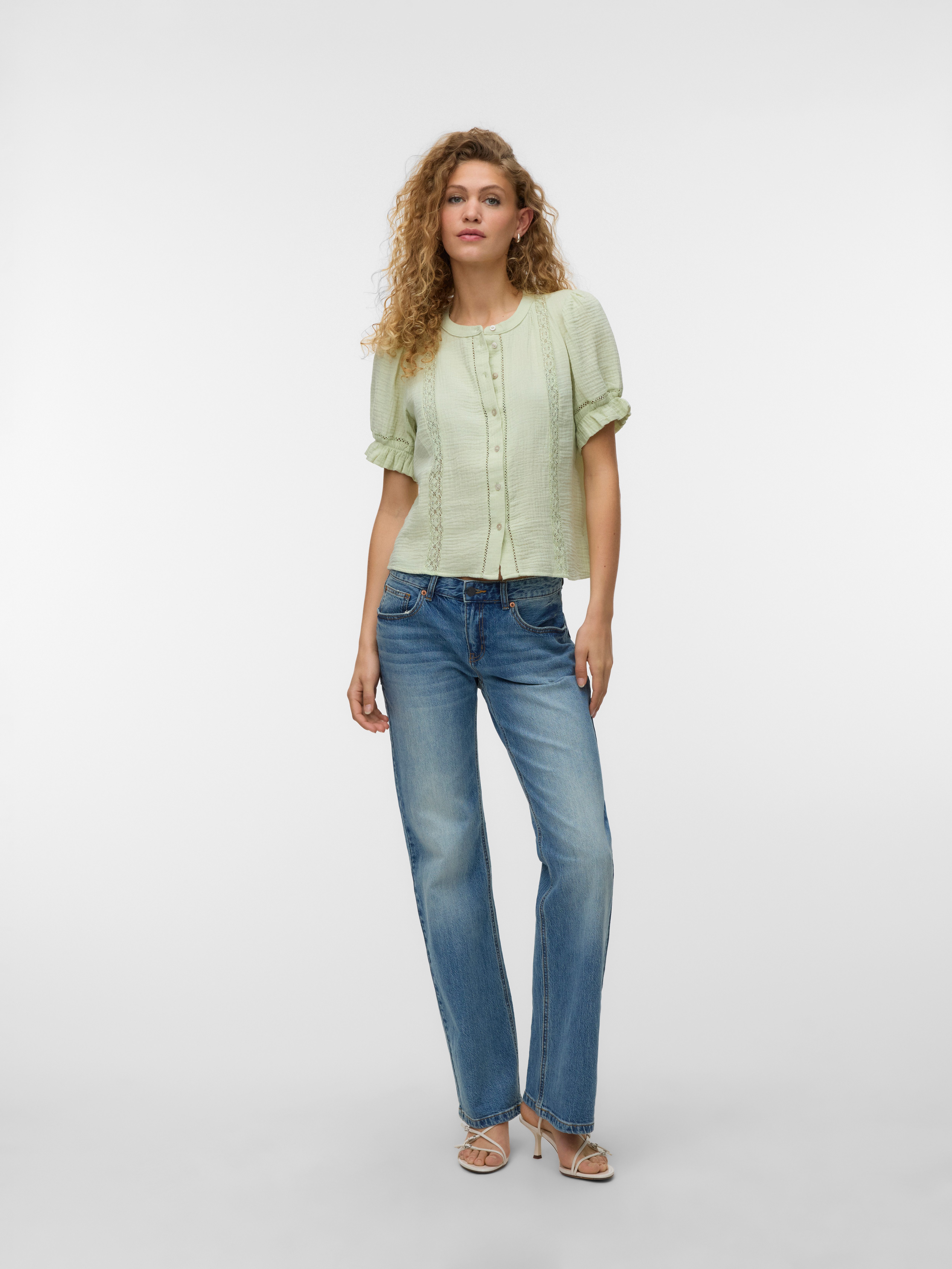 Vero Moda Kurzarmbluse VMNATALI 2/4 LACE SHORT TOP WVN NOOS Baumwolle, regular fit – Bild 4 von 5