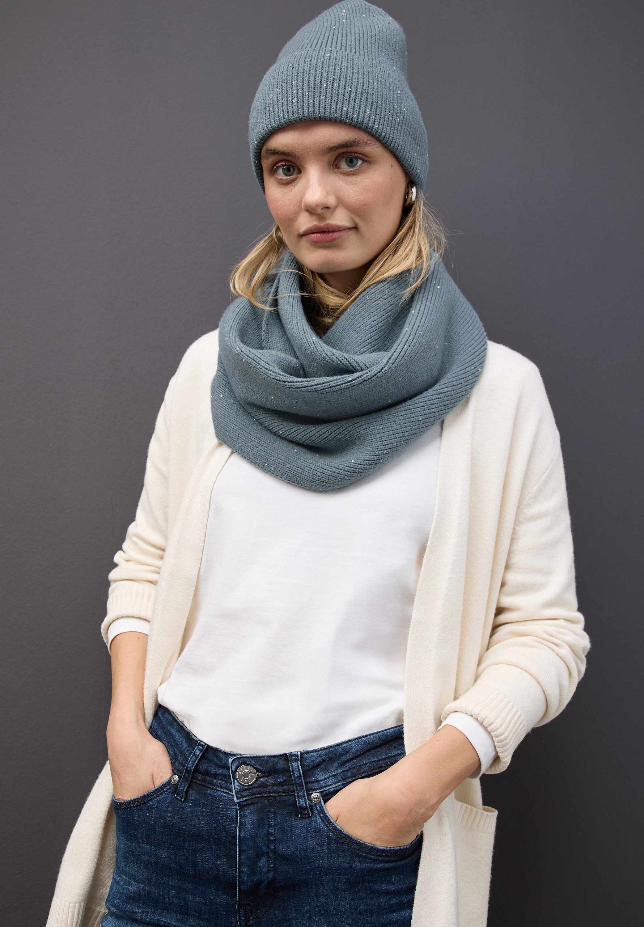 STREET ONE Loop, aus softem Materialmix