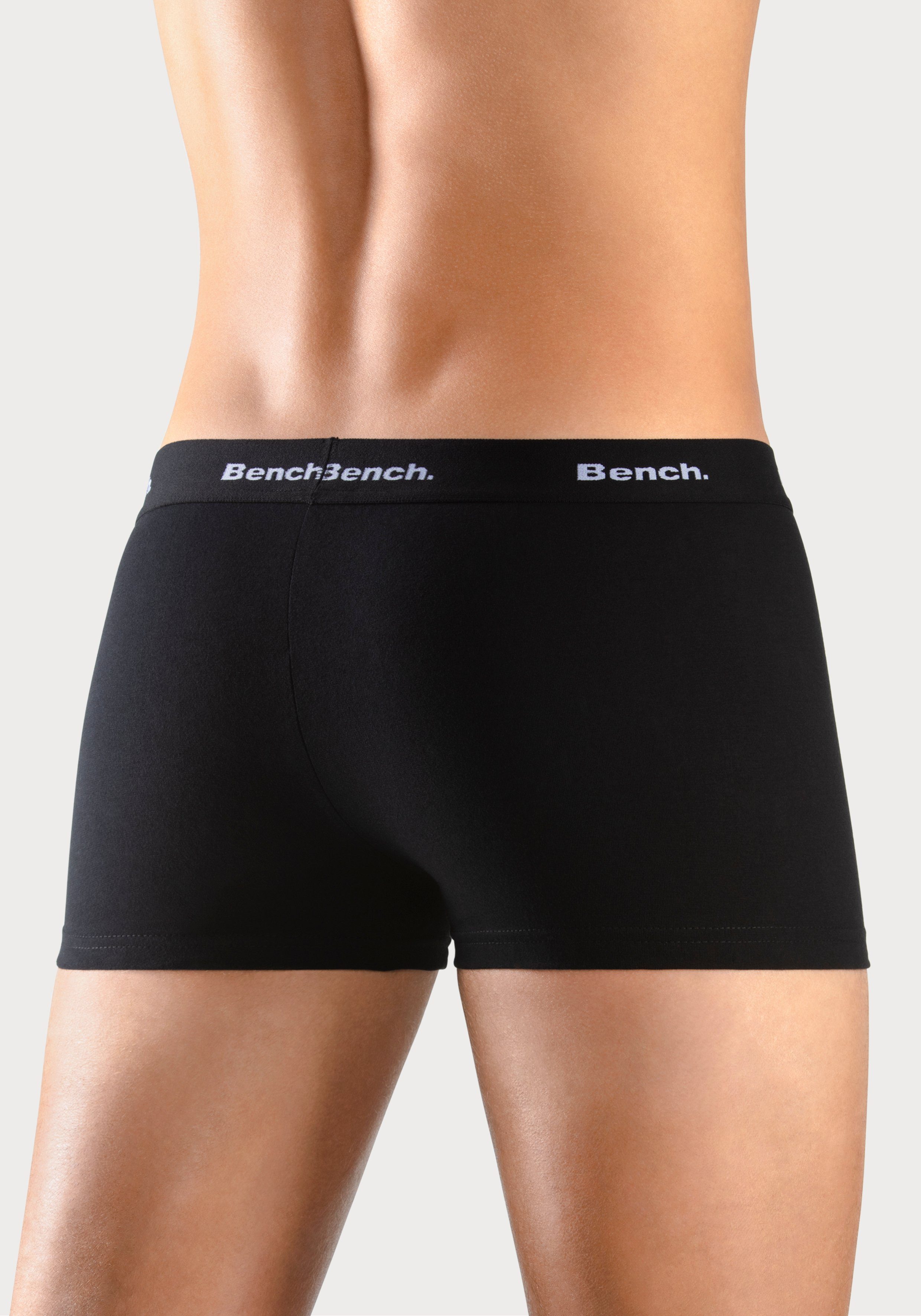 Bench. Hipster (Packung, 4-St) knapp sitzende Boxershorts aus Baumwollmischung