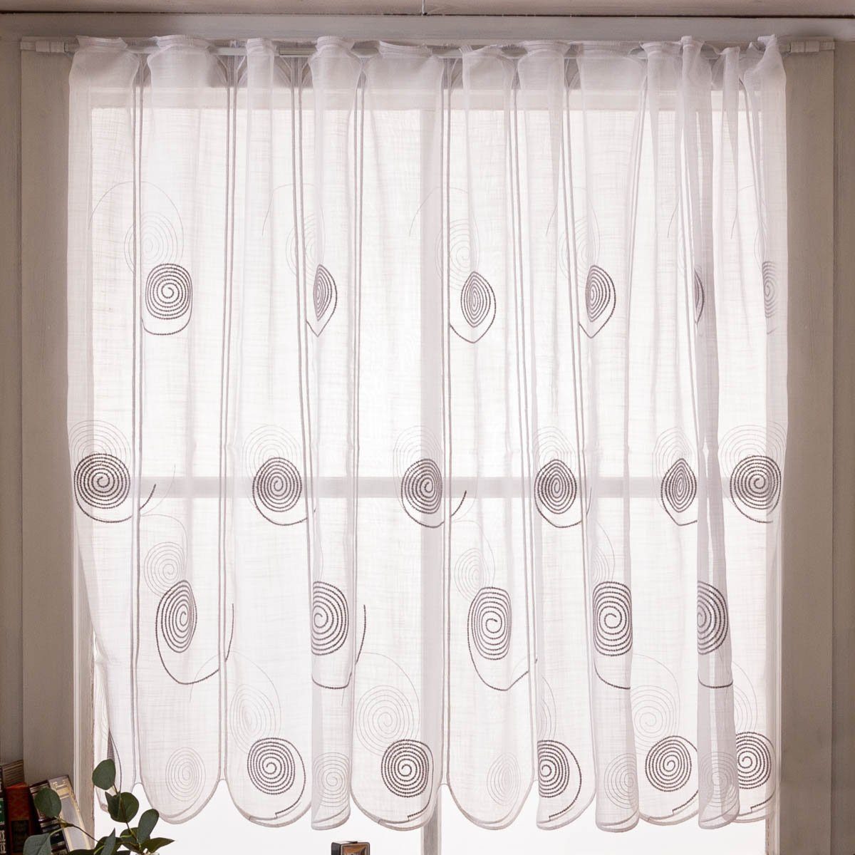 SCHÖNER LEBEN. Stoff Scheibengardinen Meterware nähfrei Spiralen weiß grau 100cm Höhe, bestickt,pflegeleicht