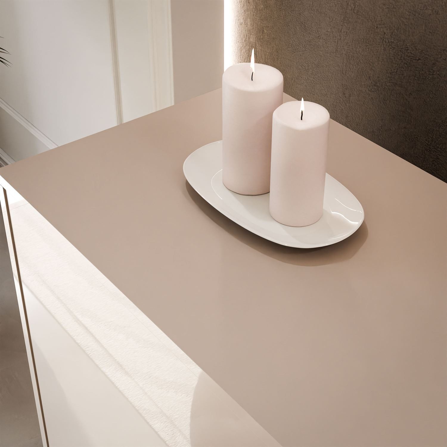 ALLHOUSE24 Kommode MANDY Dreitürige Kommode in Hochglanz Sideboard Kaschmir Weiß, Breite: 154 cm