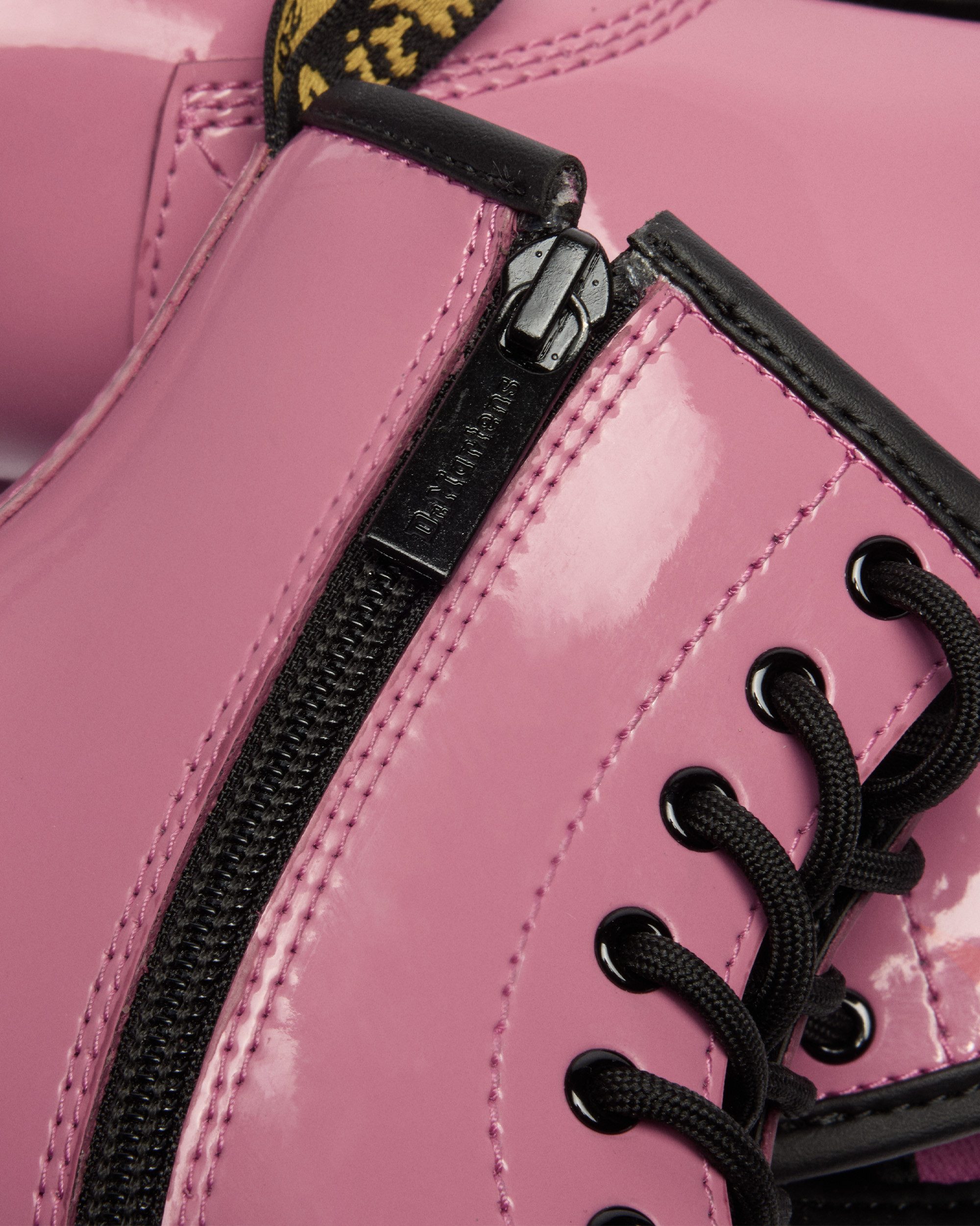 DR. MARTENS Junior 1460 8-Loch Lacklederstiefel Schnürboots Lackstiefel, Kinderstiefel, Freizeitschuh mit Reißverschluss