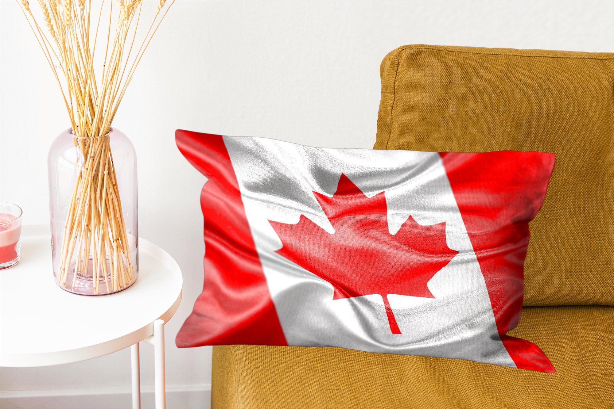 Dekokissen Zierkissen, MuchoWow Schlafzimmer Flagge Füllung, von Dekokissen Kanada, Dekoration, Wohzimmer mit Nahaufnahme der