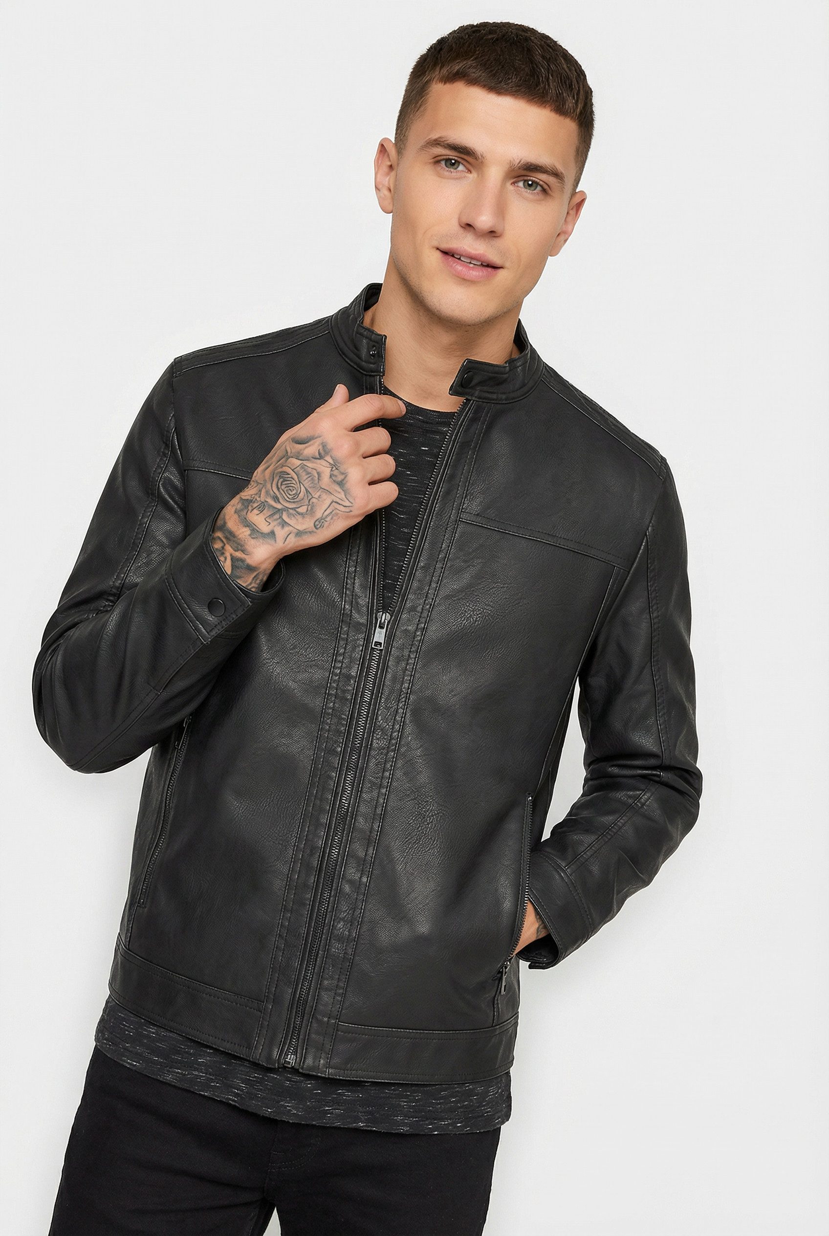 Jack & Jones Lederimitatjacke JJEWARNER WASHED PU JACKET NOOS mit Bandkragen