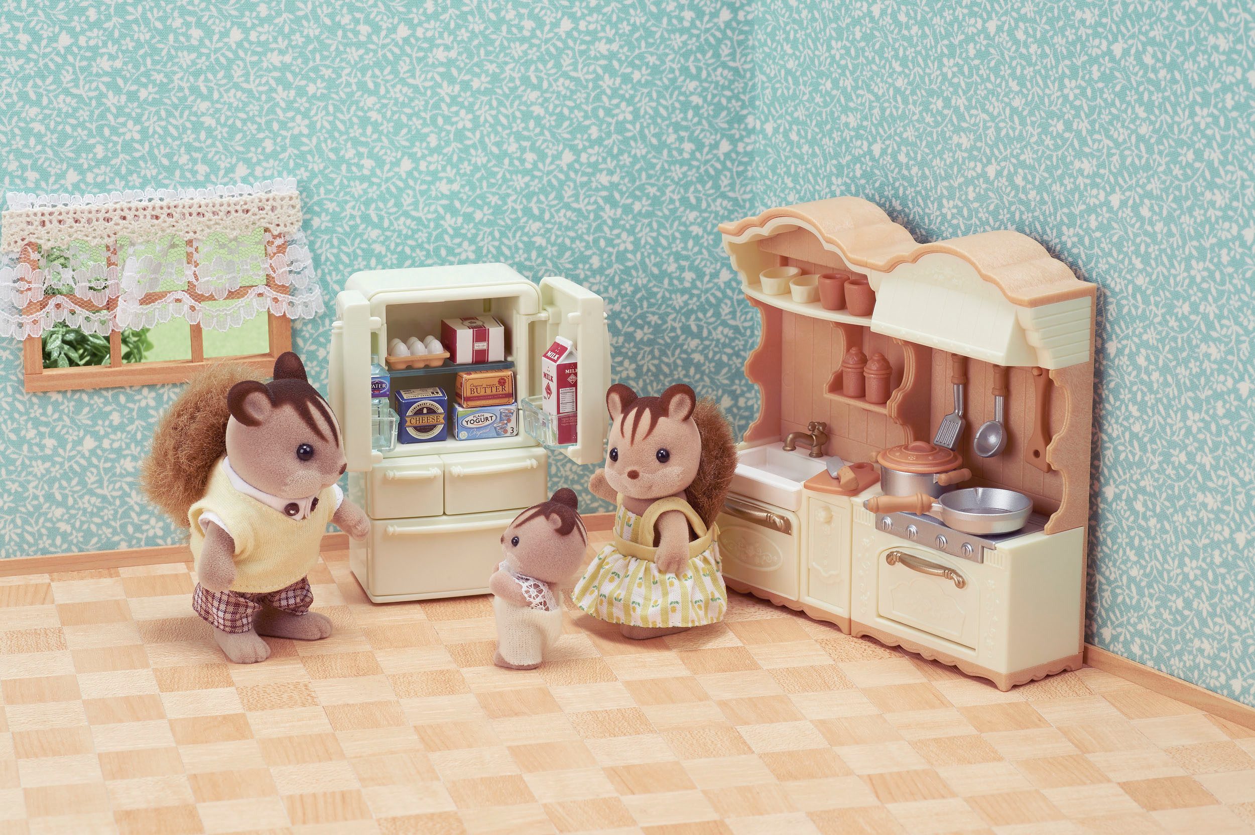 Sylvanian Families Spielwelt Landhaus Küche mit Kühlschrank (5341)