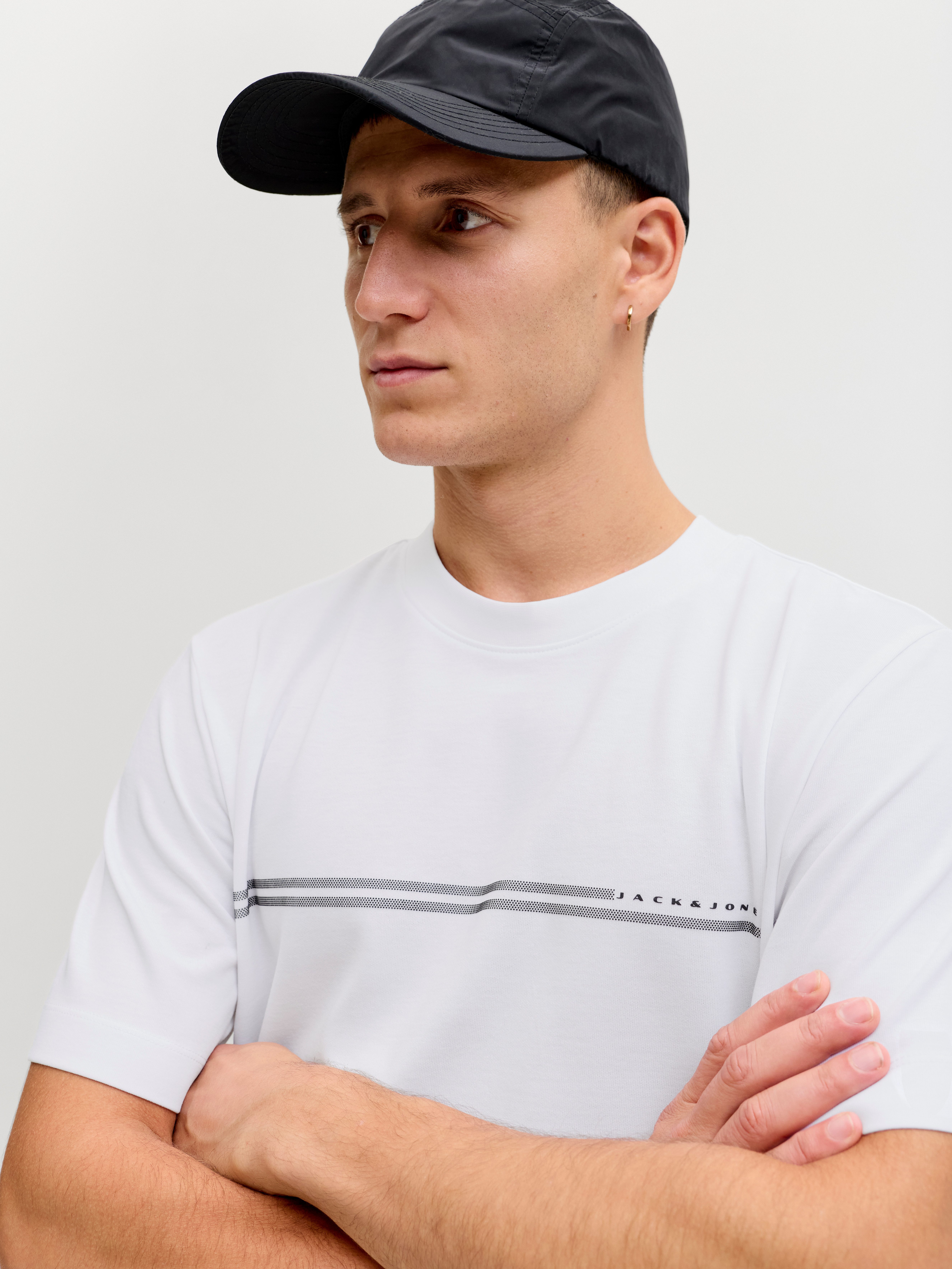 Jack & Jones Kurzarmshirt JCOFUSION CHEST BRAND TEE SS CREW SN Materialmix, günstig online kaufen