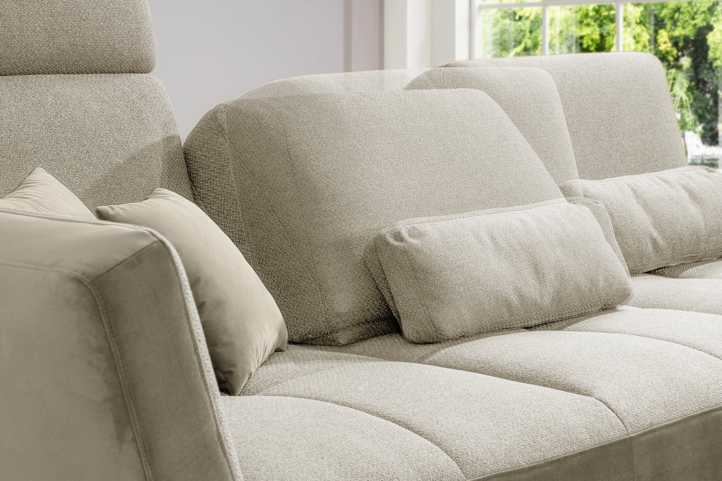 Ecksofa Nierenkissen SO 4300, beige05/sand16 set und by inklusive Musterring one Sitztiefenverstellung