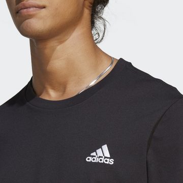 adidas Sportswear T-Shirt