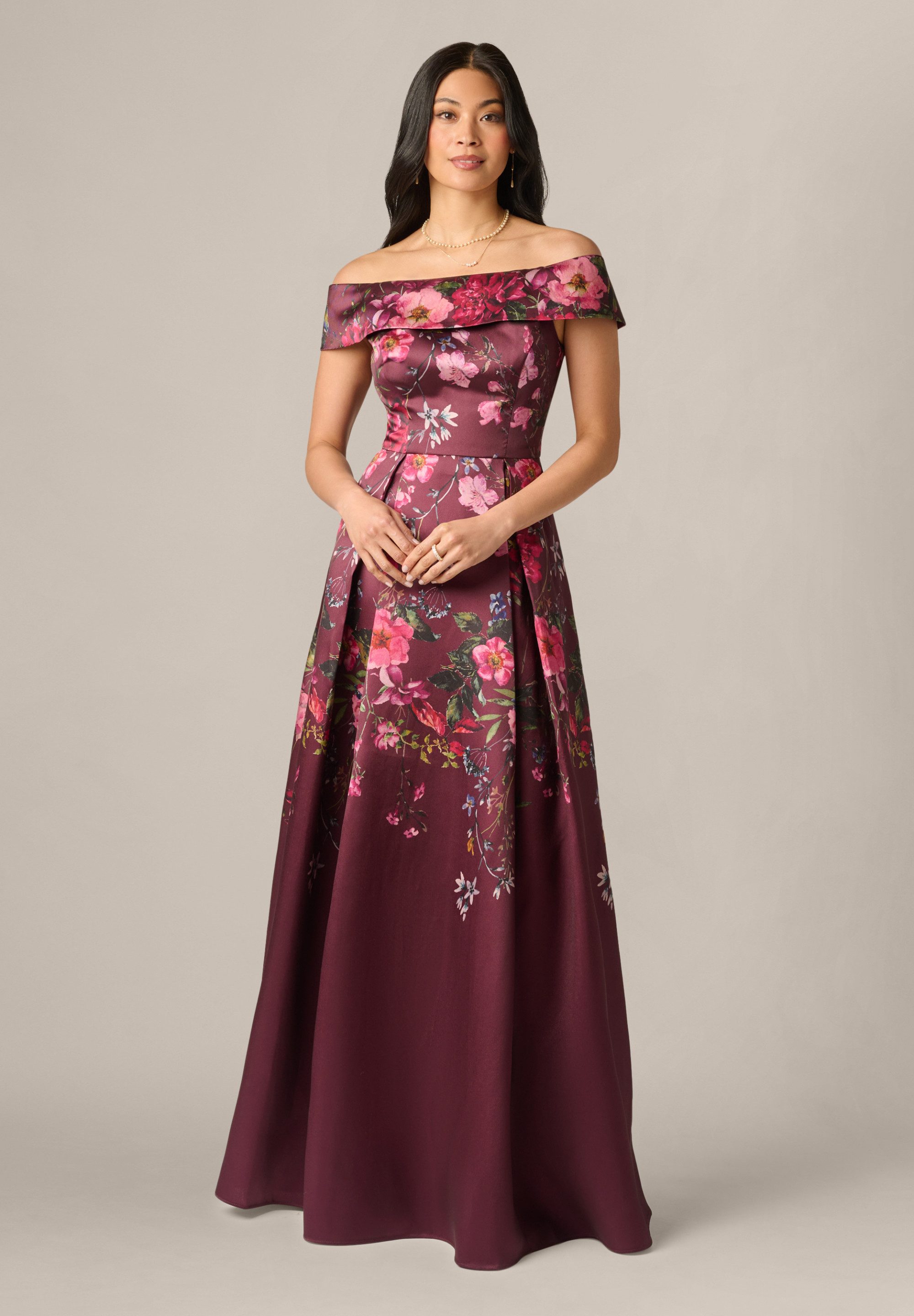 Adrianna Papell Abendkleid Off Shoulder Printed Gown Glänzendes Mikado-Kleid mit Blumenmuster – Bild 3 von 5