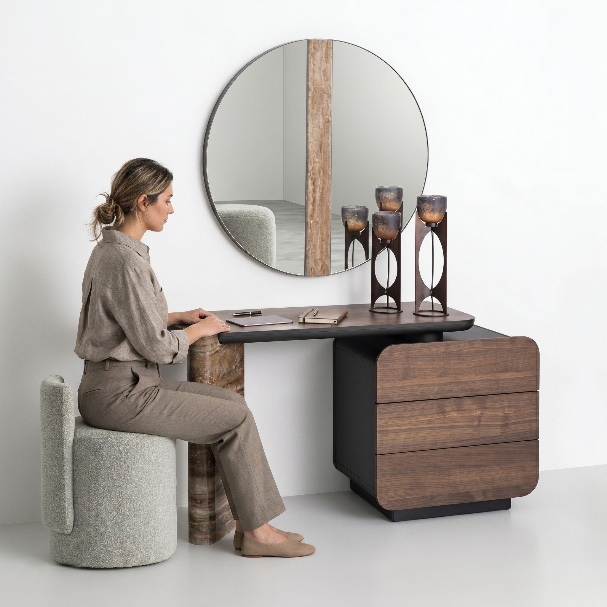 Xlmoebel Dekospiegel Runder Luxus-Wandspiegel im modernen Design für das Schlafzimmer, Made in Europa