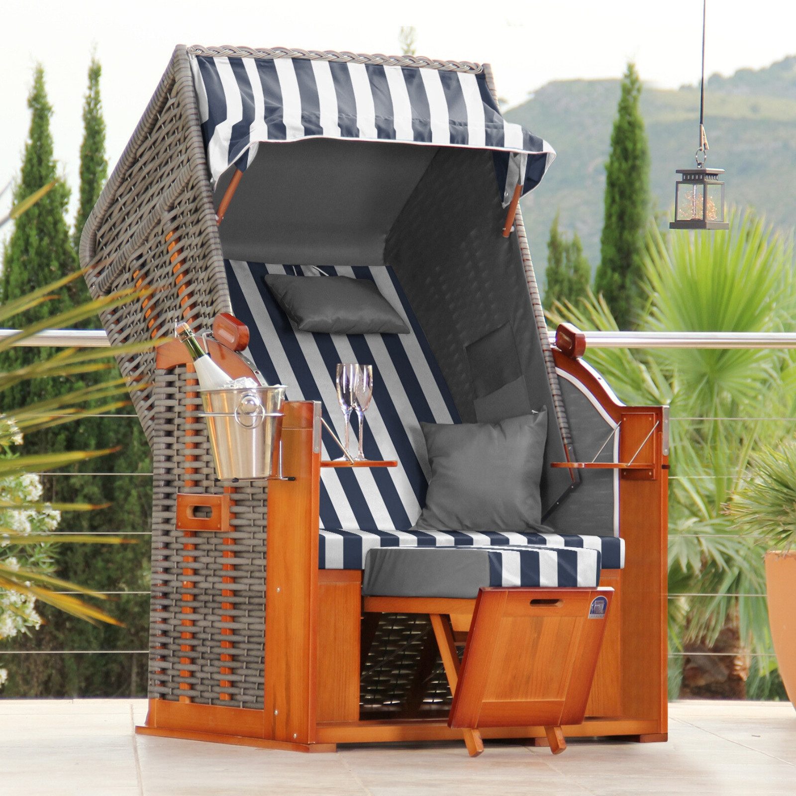 DERKORB Strandkorb Der Klassiker - 1-Sitzer, BxTxH: 100x78x166 cm, Volllieger, Ostsee-Modell DER KLASSIKER, 1-Sitzer Single, Wurf und Nackenkissen, 4 montierte Strandkorbrollen