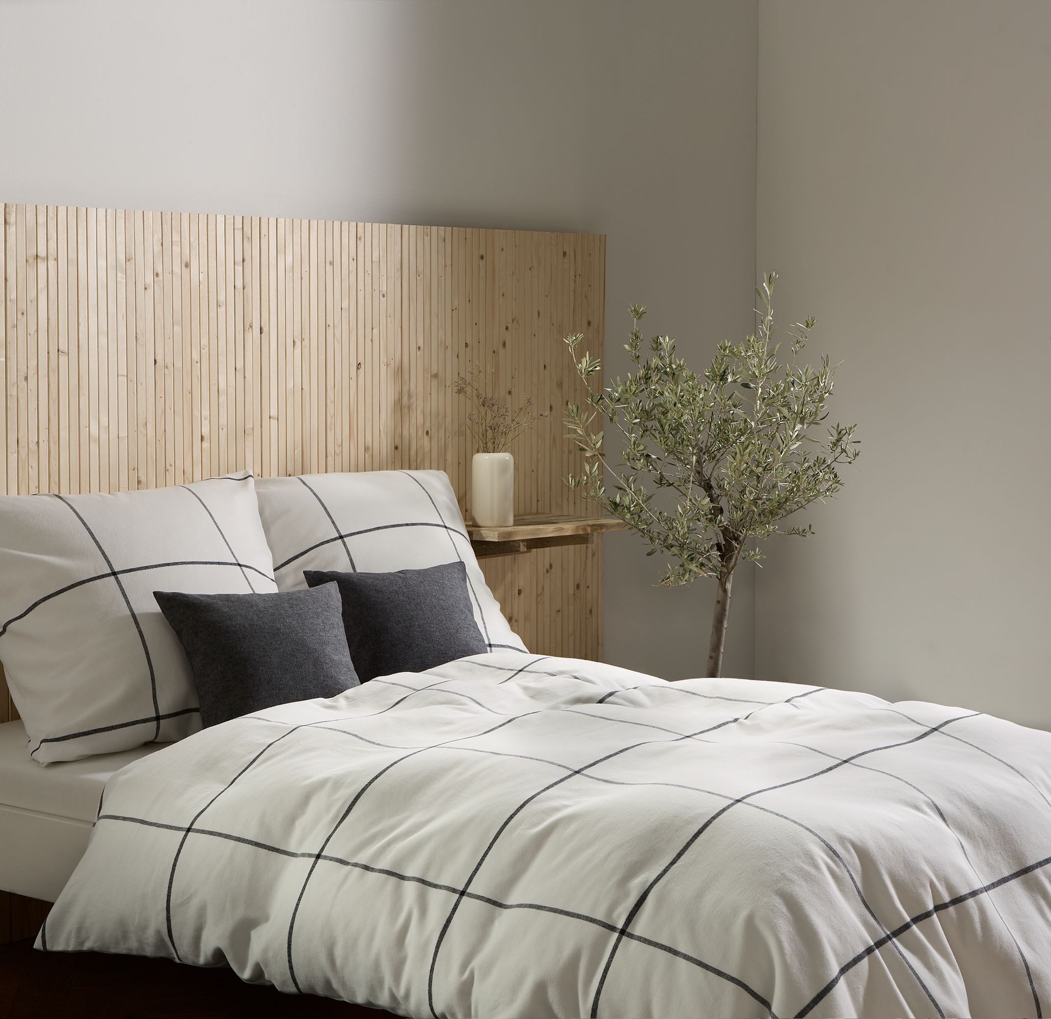 fleuresse Bettwäsche Fleuresse Lech Edelflanell Bettwäsche 135x200 Karo weiß schwarz 60431, Edelflanell, 2 teilig