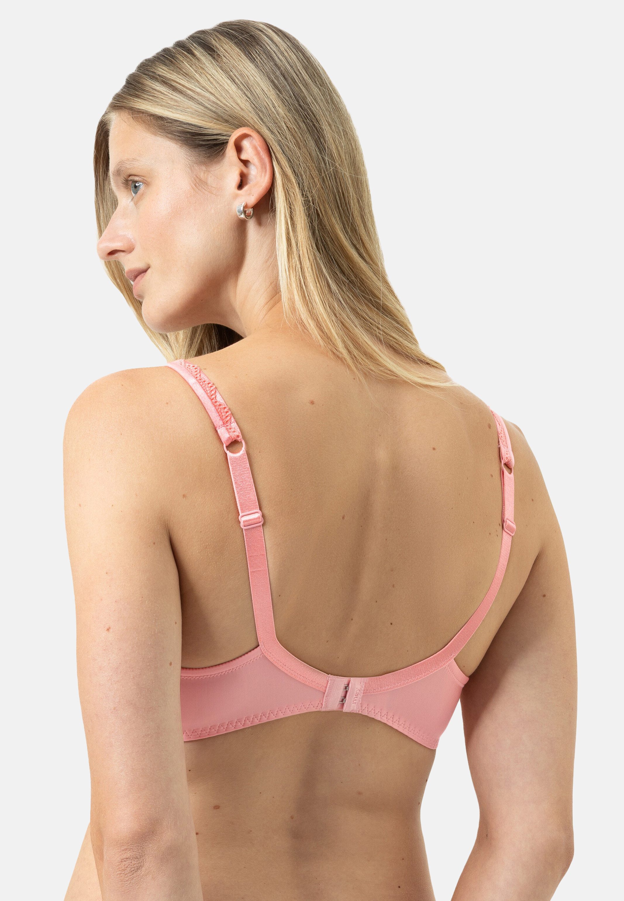 Mey Schalen-BH Amorous (1-tlg) Schalen-BH mit Spacer Cup - Atmungsaktiv
