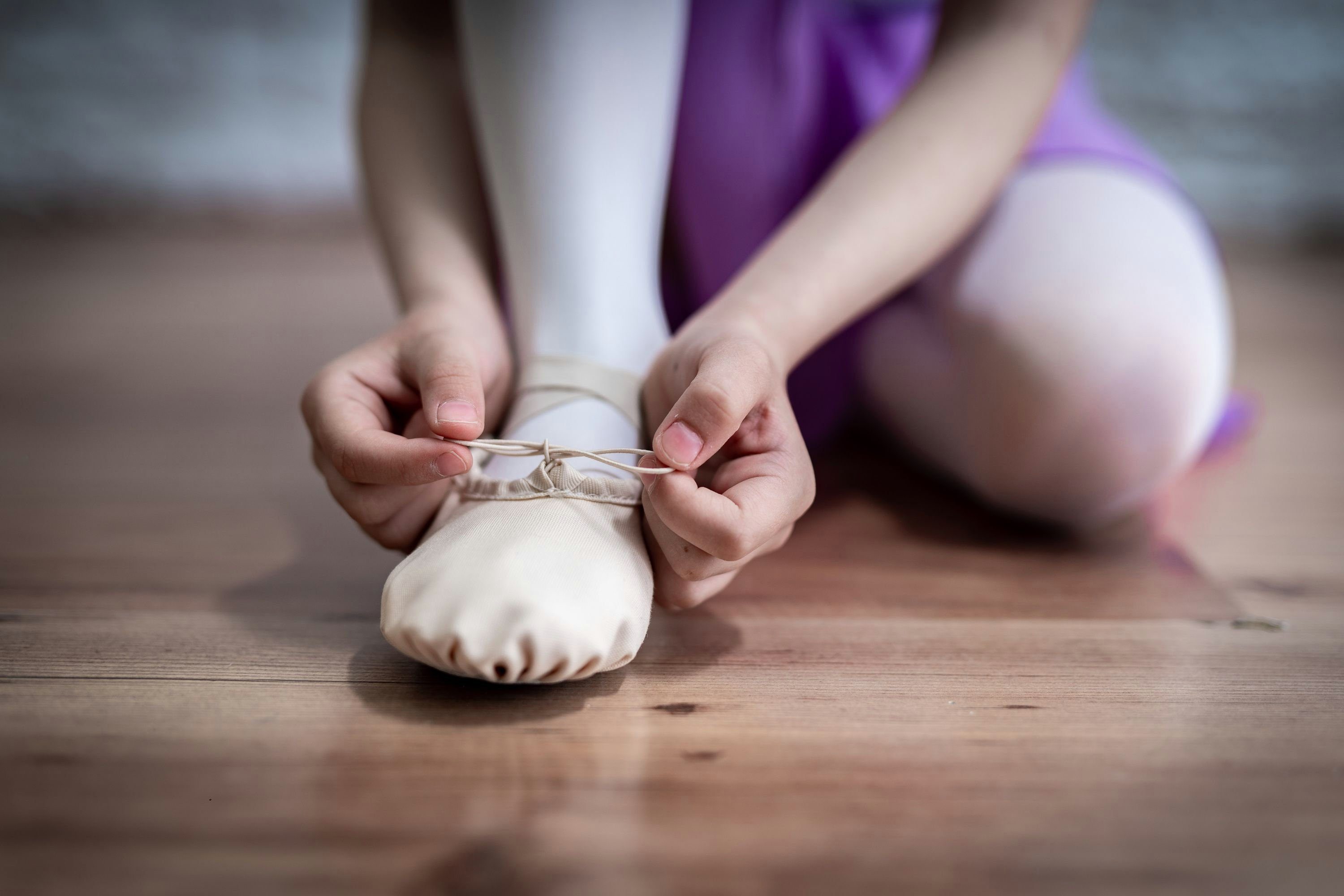 tanzmuster für Mädchen Ledersohle geteilter mit Tanzschuh Ballettschuhe sandfarben Charlie Ballettschläppchen