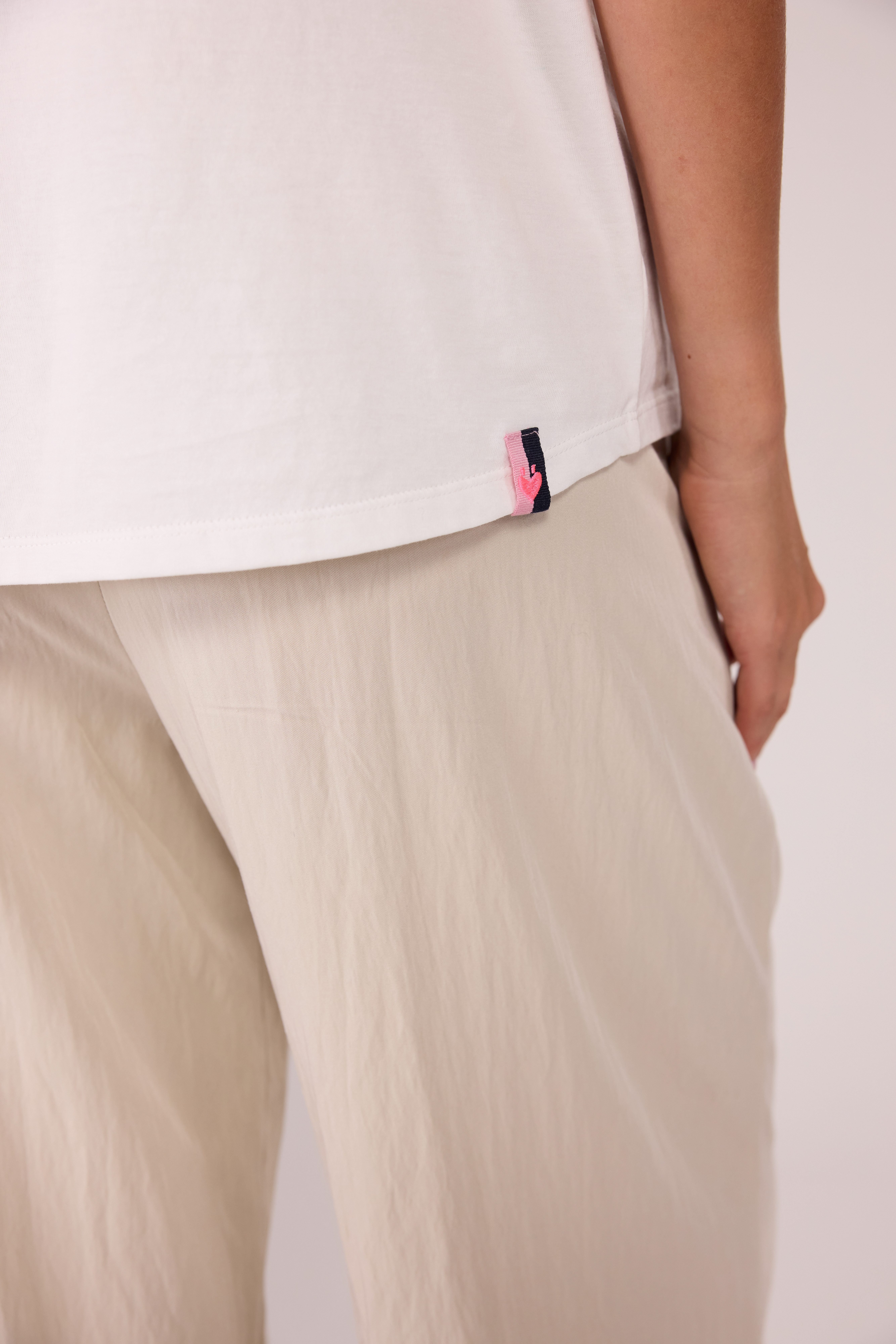 Lieblingsstück Rundhalsshirt DavyL mit Blumendruck und Pailletten