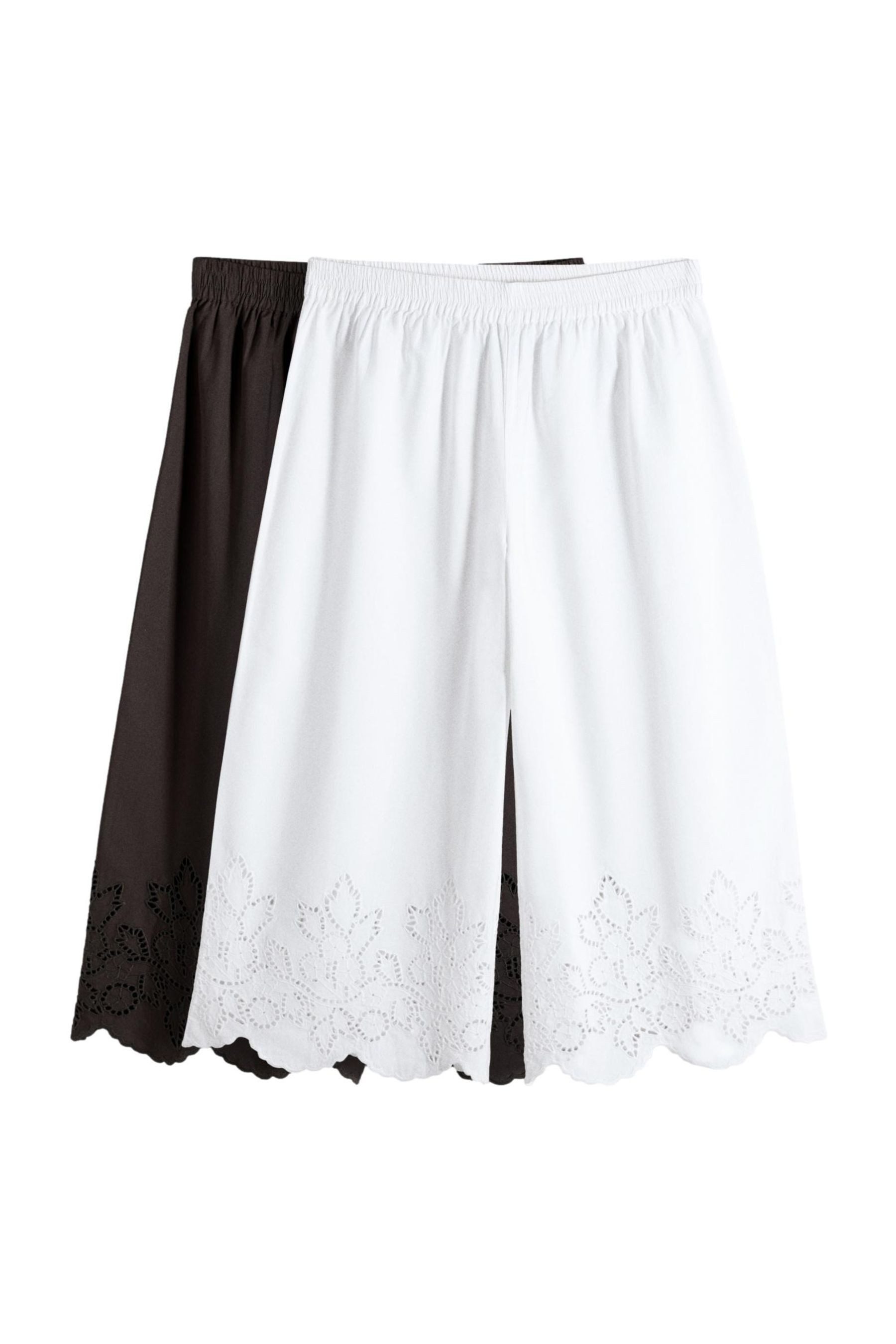 The Set Caprihose The Set verkürzte Hosen + Lochstickerei, 2er-Pack (2-tlg)