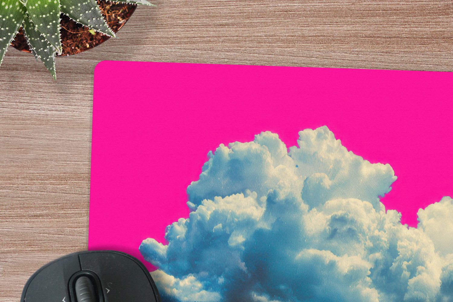 MuchoWow Mauspad Mann - Anzug - Wolke - Rosa (1-St), Mousepad, PC Zubehör, Gaming Dekoration, Desk Mat, 60x60 cm