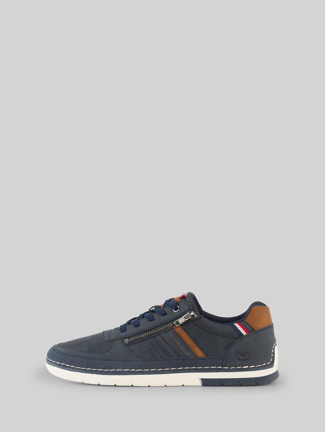 TOM TAILOR Shoes Licence Sneaker (1-tlg) Sneaker aus strukturiertem Lederimitat
