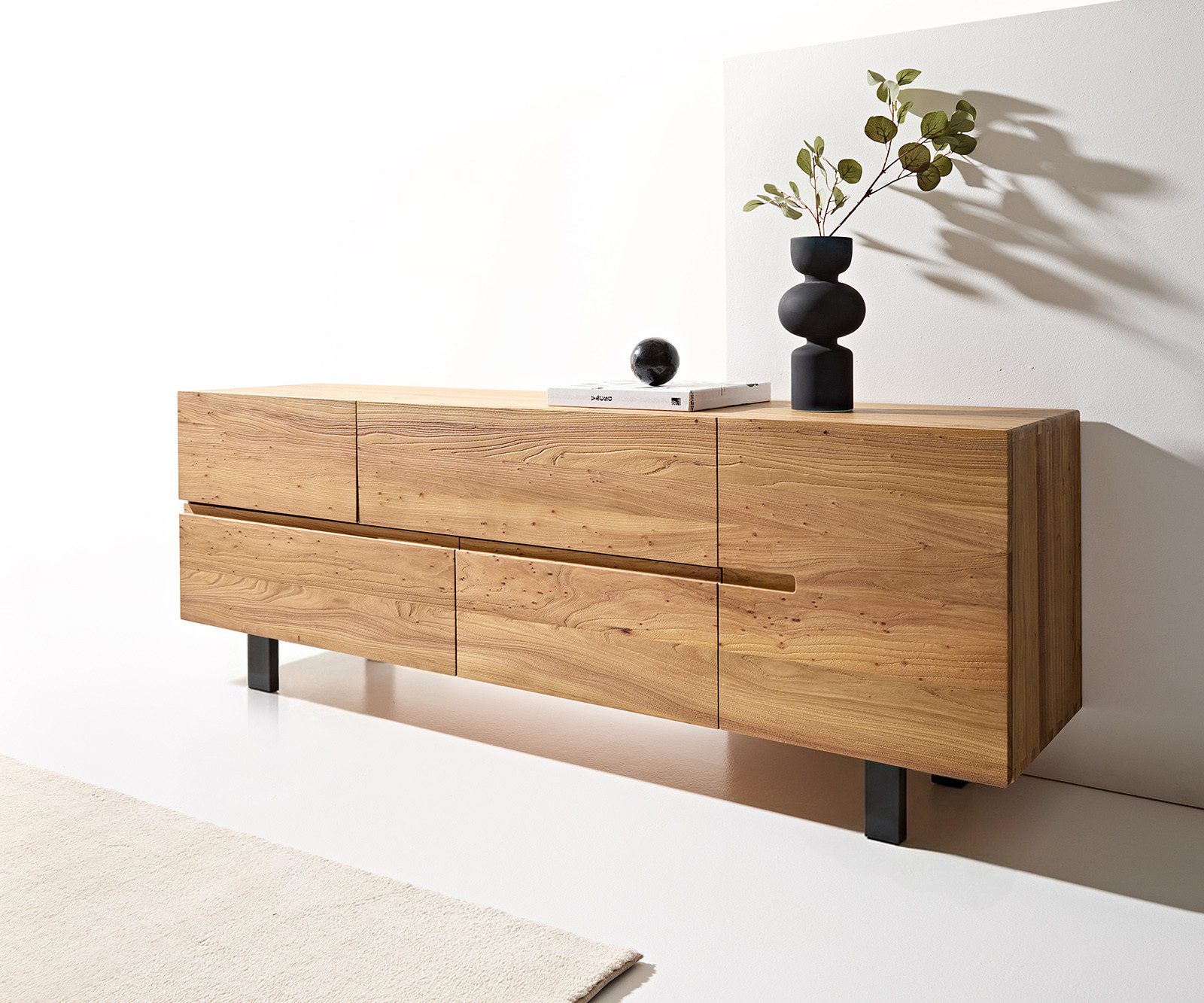 DELIFE Sideboard Tiamar, 180 cm Ulme Natur 1 Tür 4 Schubfächer Fuß Vierkant Metall Schwarz