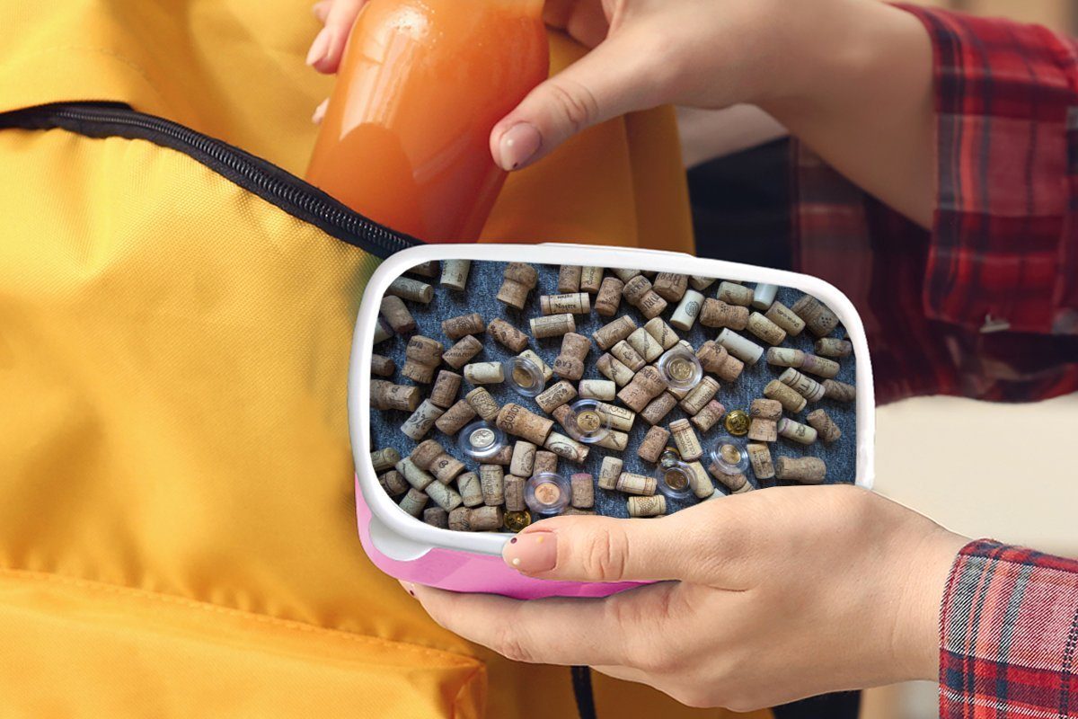 MuchoWow Lunchbox Korken auf Brotdose rosa für Haufen, Mädchen, Brotbox Kunststoff, (2-tlg), Kinder, einem Erwachsene, Kunststoff Snackbox