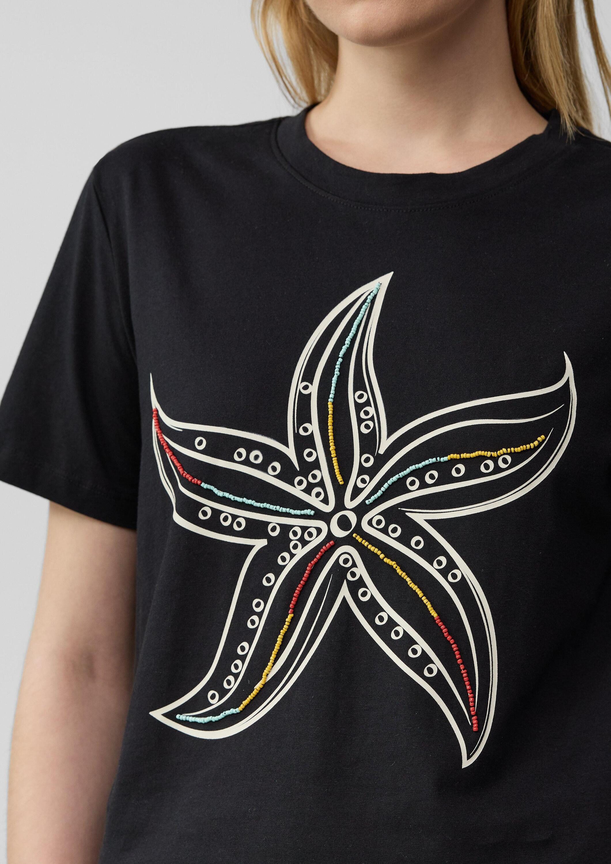 s.Oliver Kurzarmshirt T-Shirt Jersey-T-Shirt mit Frontprint und Schmuckperlen