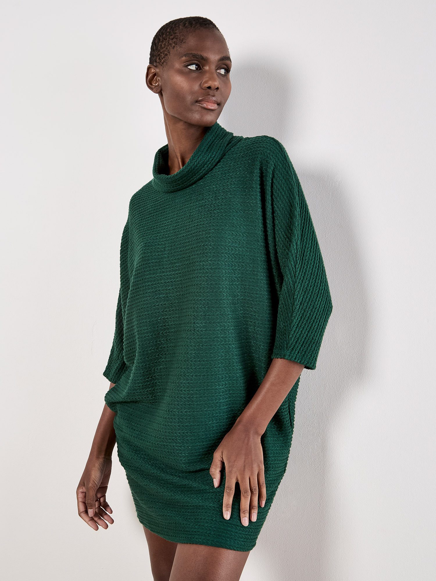 Apricot Strickkleid Cocoonkleid mit Zopfmuster günstig online kaufen