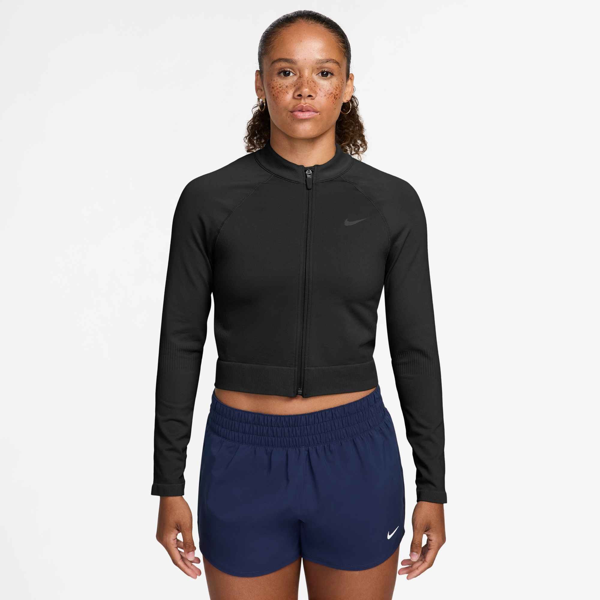Nike Sweatjacke W NP DF SMLS FZ MIDLAYER mit Reißverschluss, schnell trocknendes Material