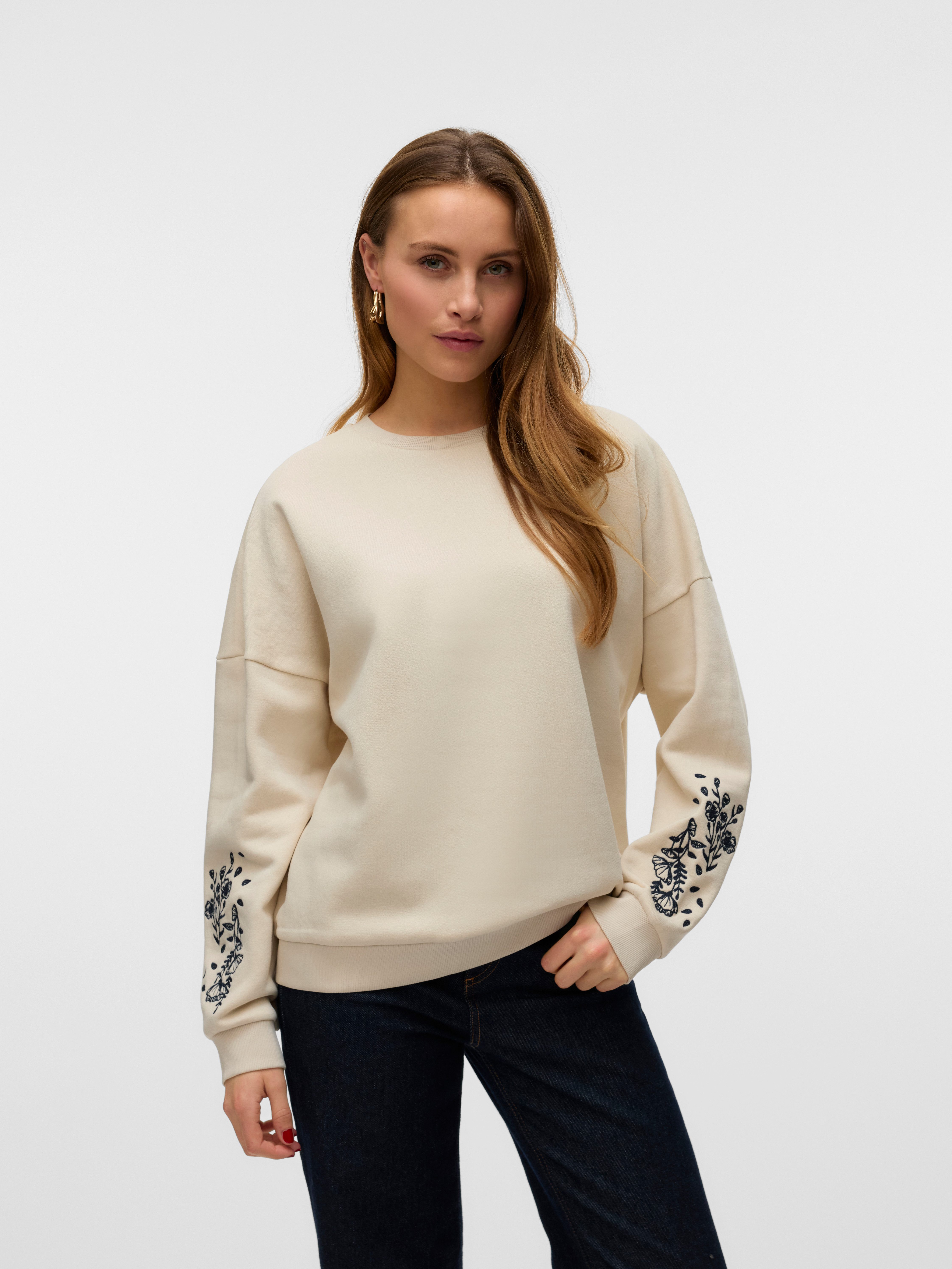 Vero Moda Sweatshirt VMKAROL BEA LS SWEAT BOX JRS GA mit Blumendruck