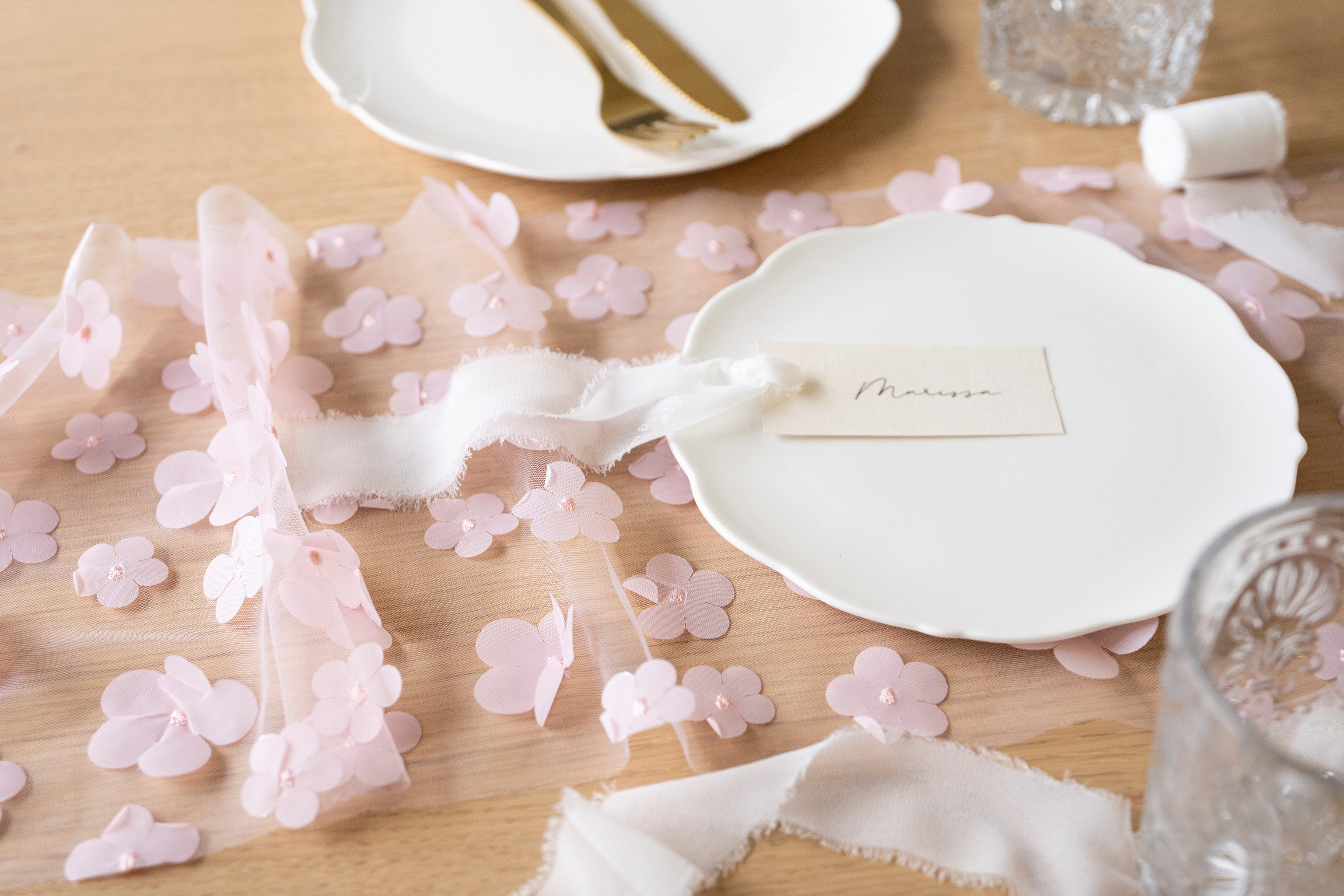 partydeco Tischläufer, Tischläufer mit Blumen 26cm günstig online kaufen
