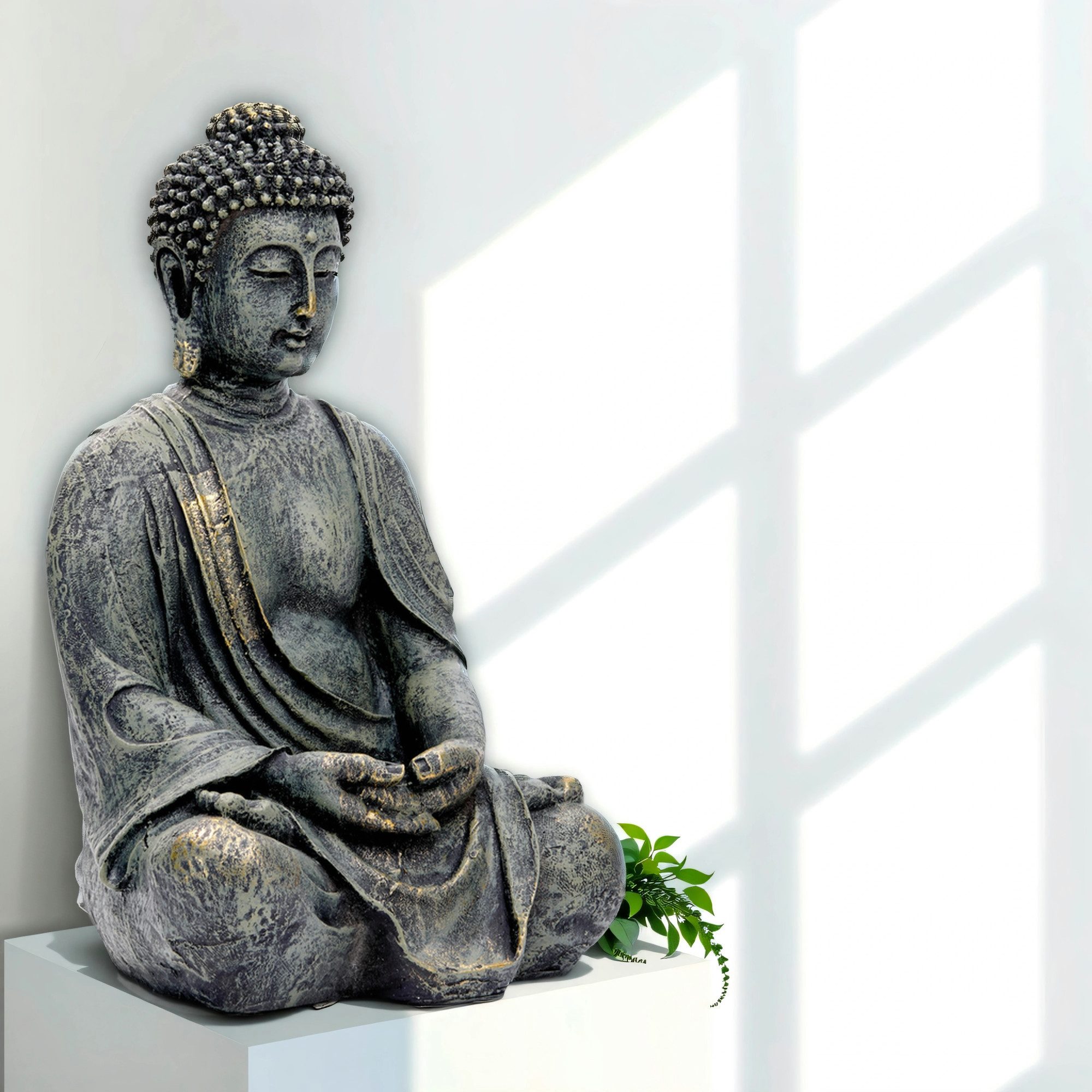 INtrenDU Gartenfigur Buddha Sitzend 38 cm, Wetterfeste Statue aus Polyresin