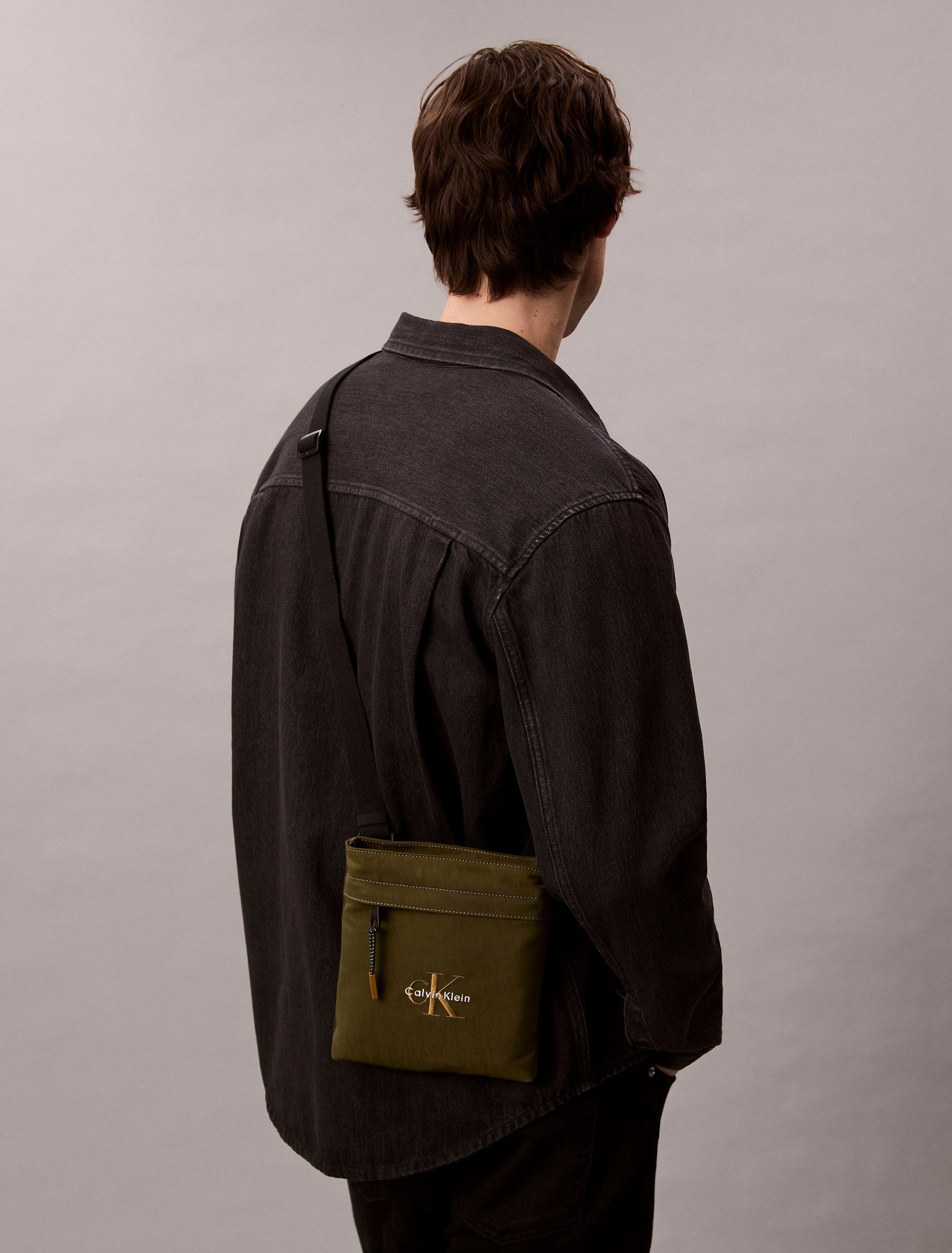 Calvin Klein Umhängetasche BOLD FLATPACK, Crossbody Bag, Herren Schultertas günstig online kaufen