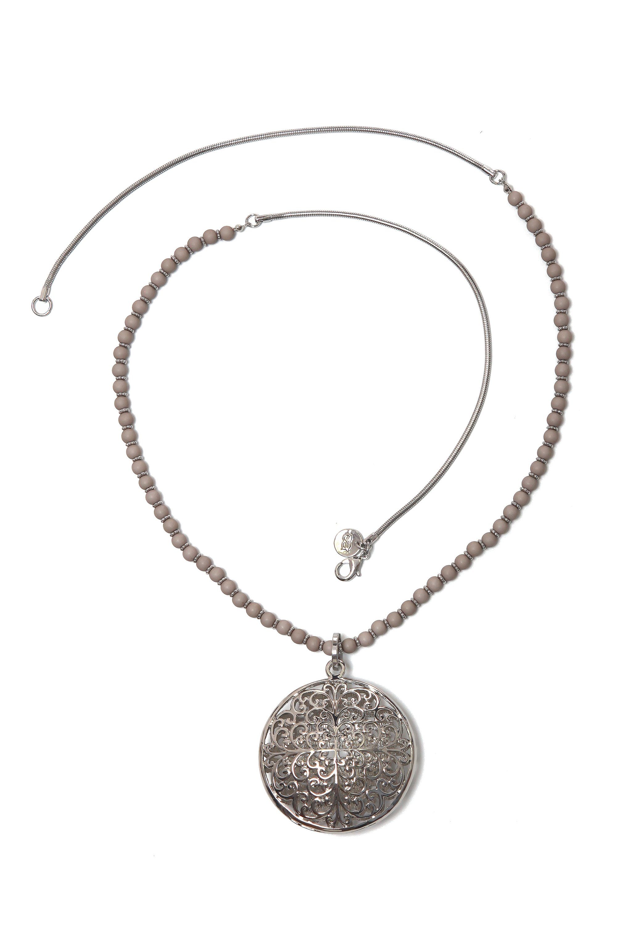 COLLEZIONE ALESSANDRO Lange Kette Vicky, ziselierter und bombierter Anhänger