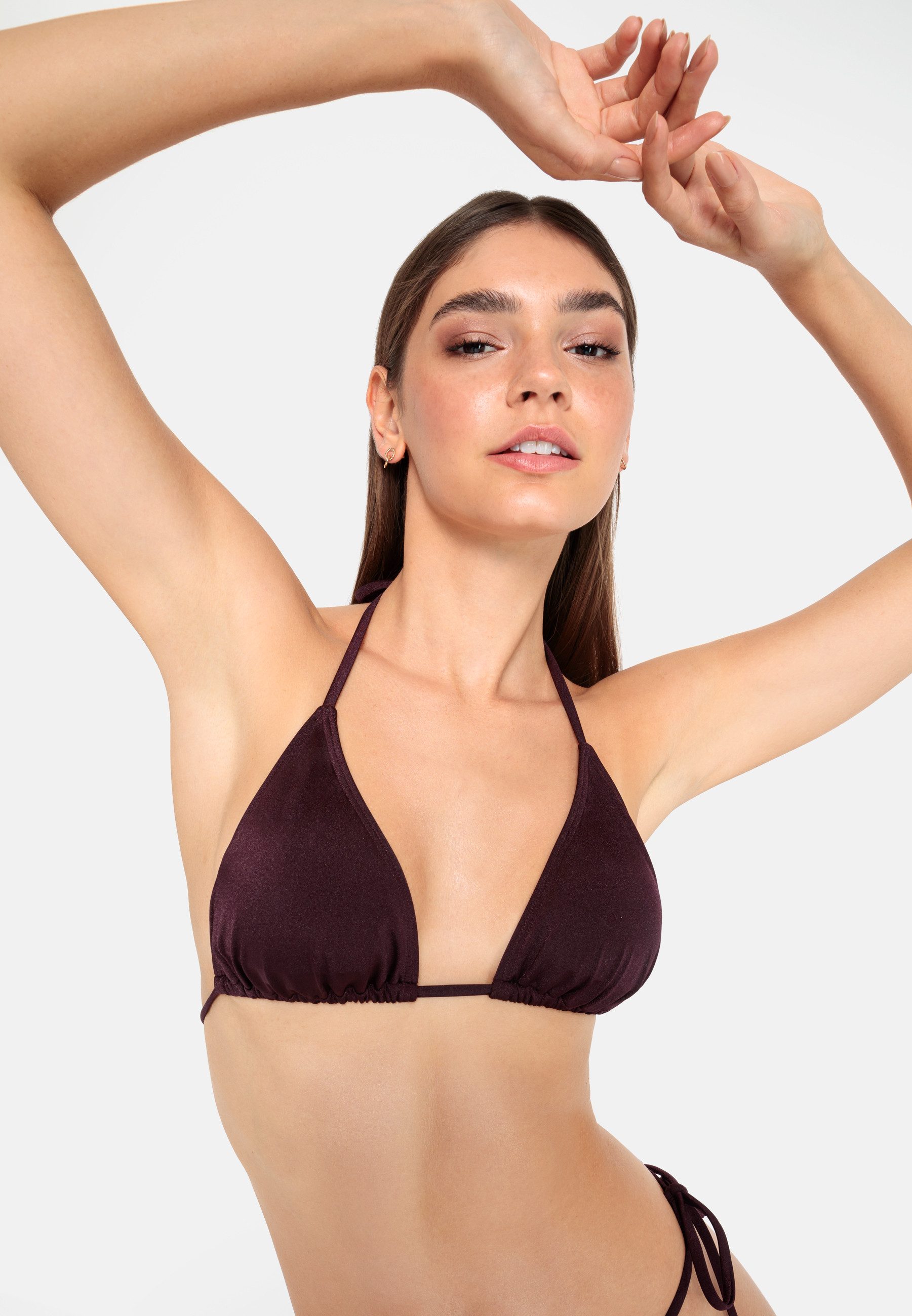 LSCN by LASCANA Triangel-Bikini-Top Nele, mit glänzender Beschichtung – Bild 4 von 5