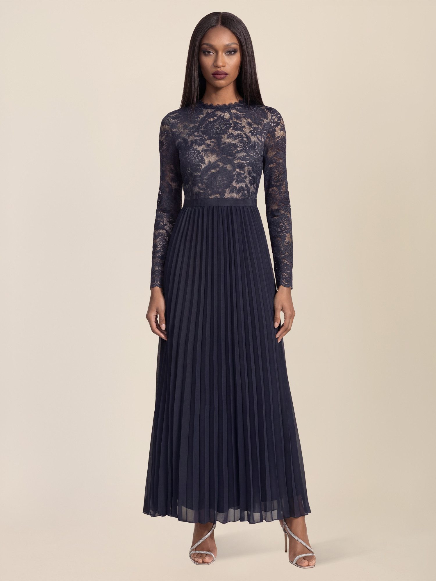 Apart Abendkleid Spitzenkleid mit Plissee-Rock günstig online kaufen