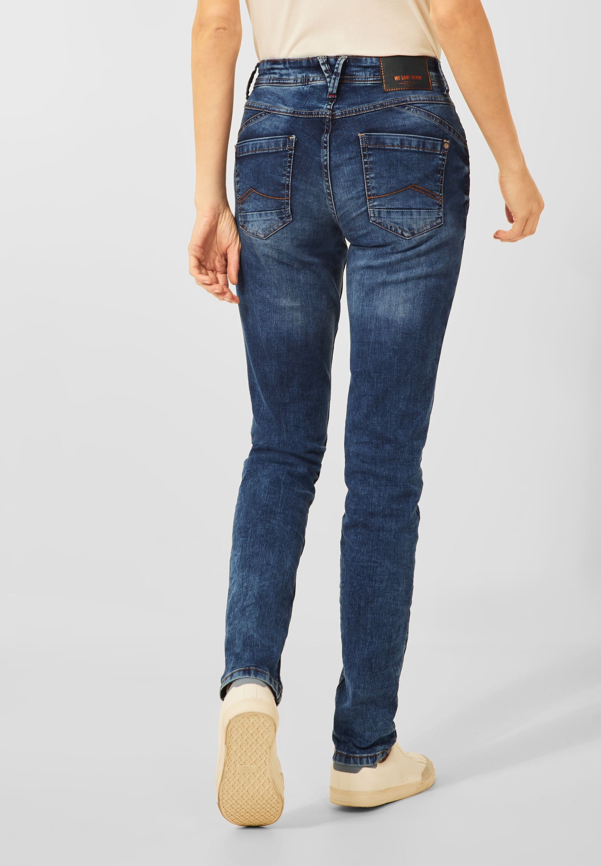 5-Pocket-Style Loose-fit-Jeans Cecil