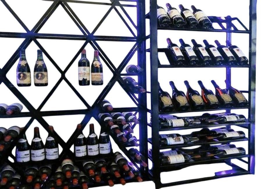 Weinschrank Wandweinregal aus Edelstahl im eleganten Design