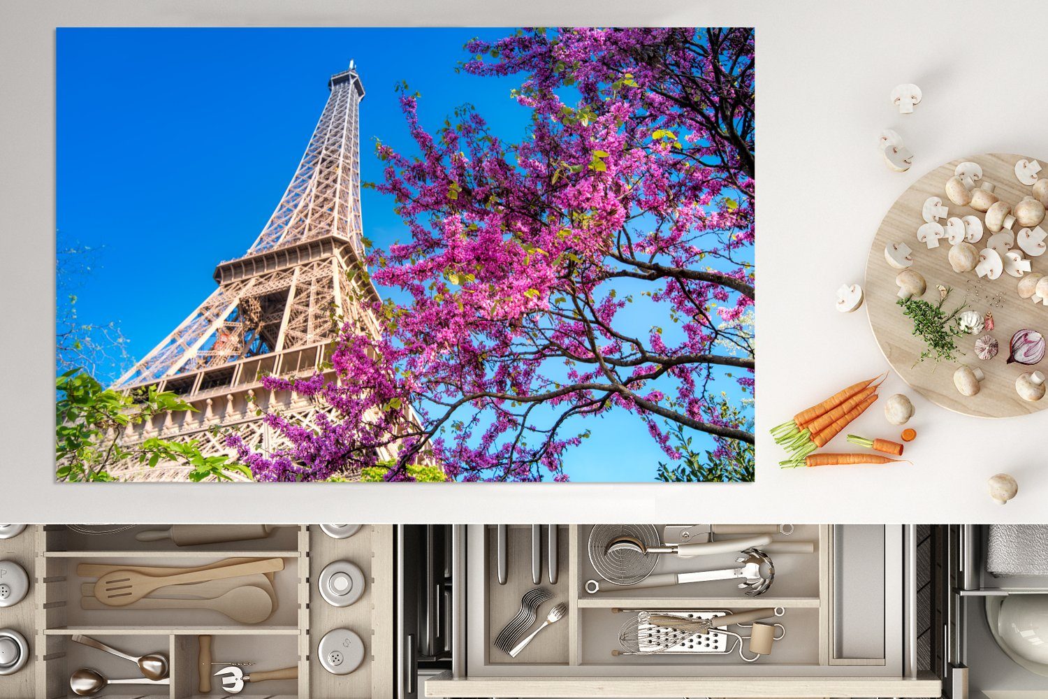 einem 81x52 (1 mit tlg), einzigartigen für Baum, Induktionskochfeld küche, Vinyl, Schutz die Der dem Bild, Eiffelturm MuchoWow Herdblende-/Abdeckplatte cm, rosafarbenen Ceranfeldabdeckung der