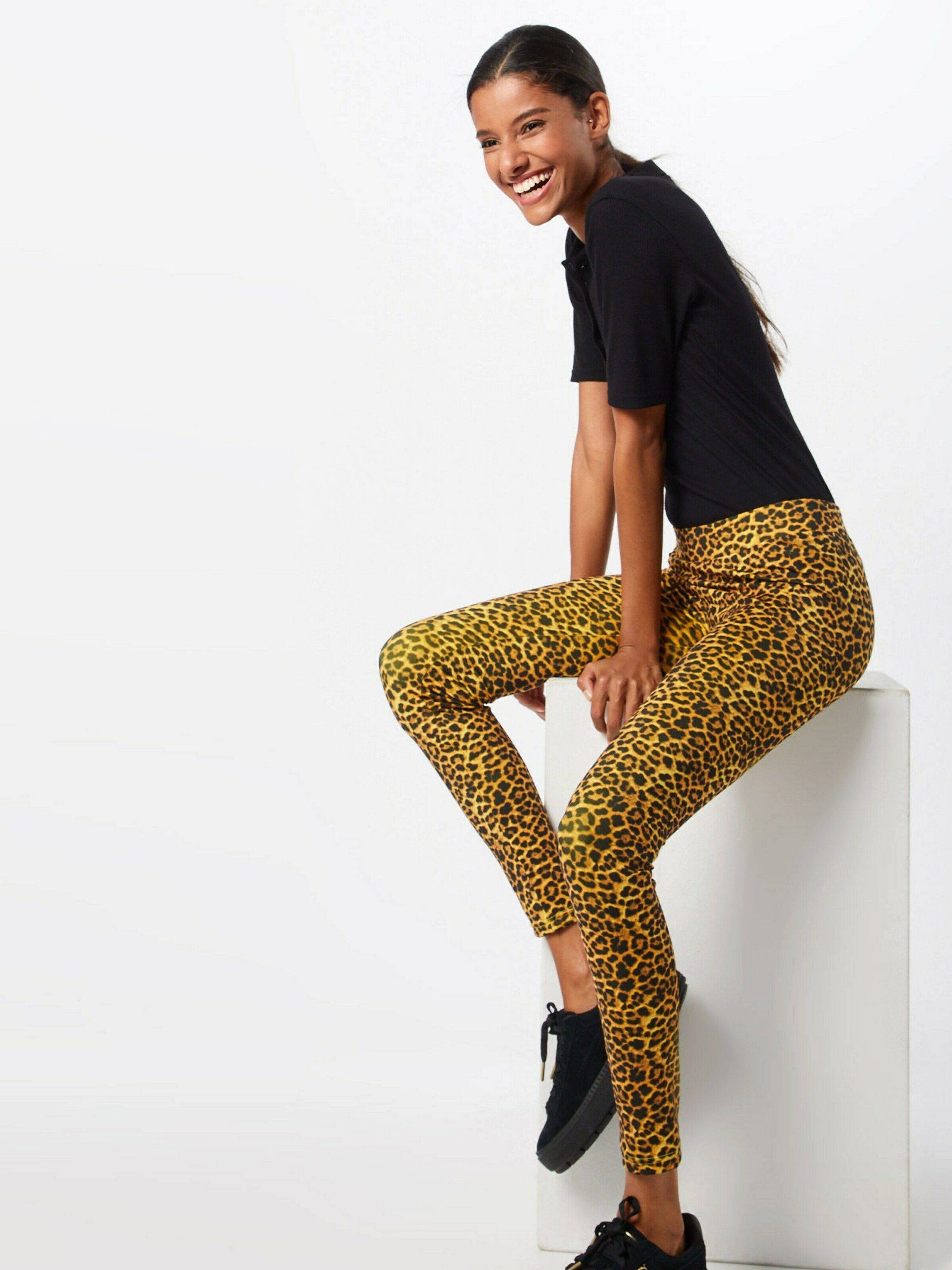 Plain/ohne Pattern Weiteres leo Detail, Details URBAN (1-tlg) CLASSICS Leggings TB2675