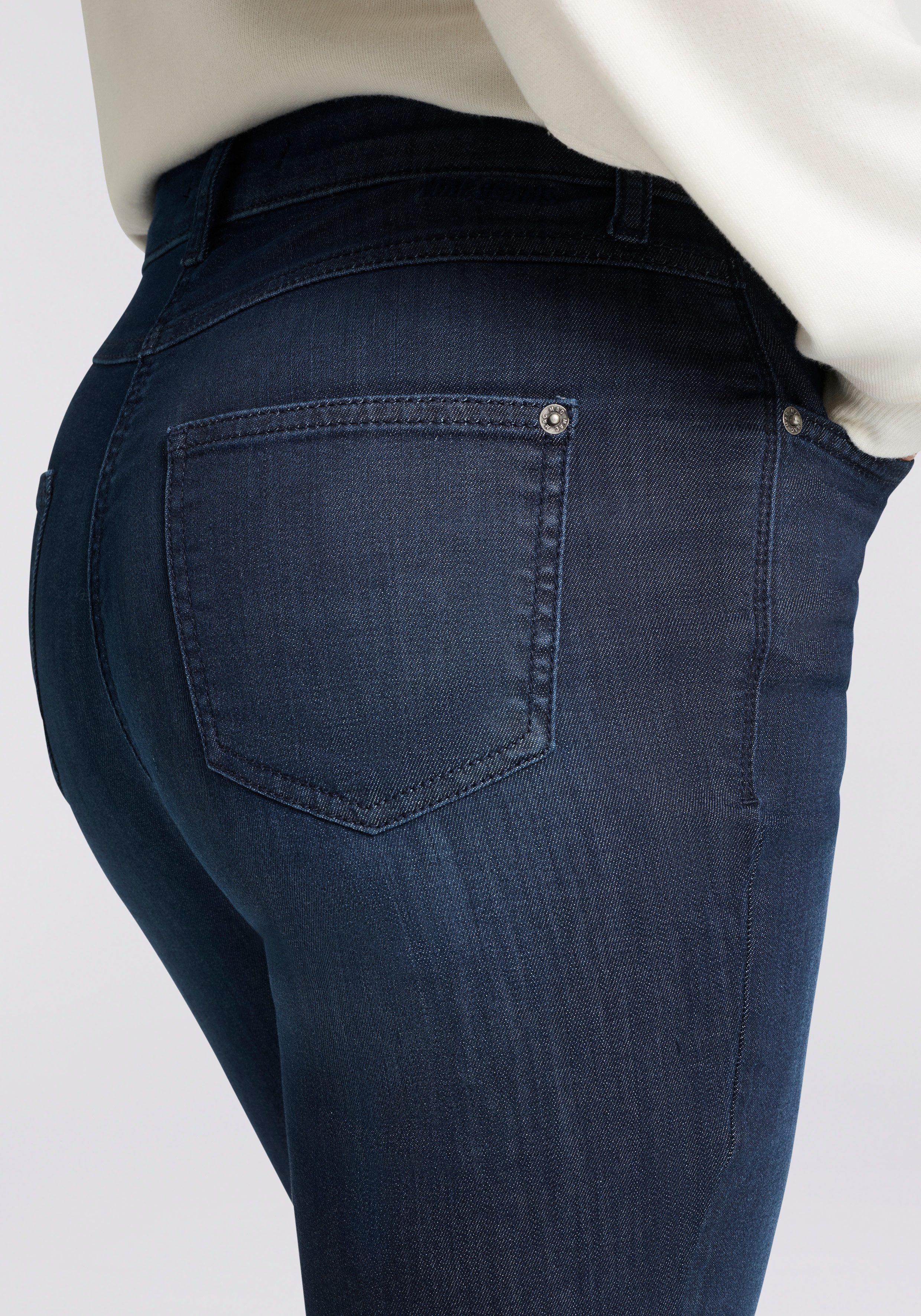 MAC Slim-fit-Jeans MELANIE mit Stretch, in 4-Pocket-Form