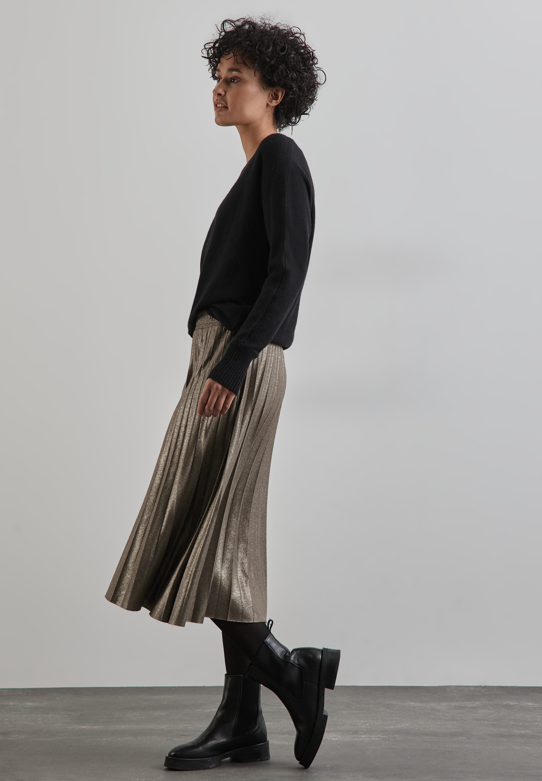 STREET ONE Maxirock im elastischen Materialmix