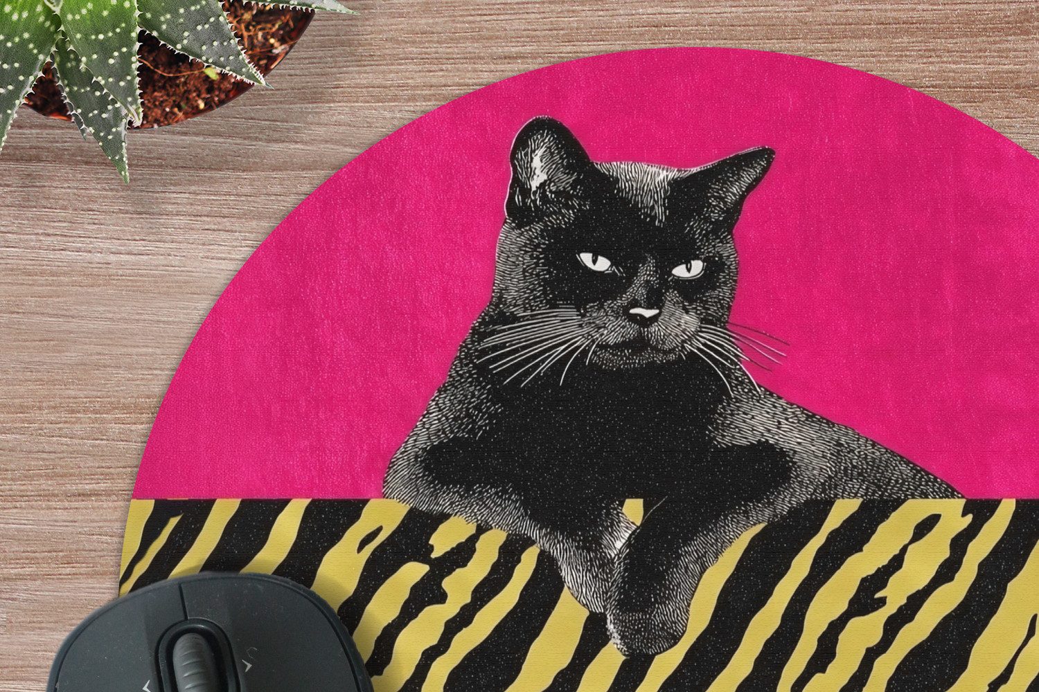 MuchoWow Mauspad Katze - Boss - Rosa - Tigerdruck (1-St), Büro für Tastatur und Maus, Mousepad Gaming, Rund 20x20 cm