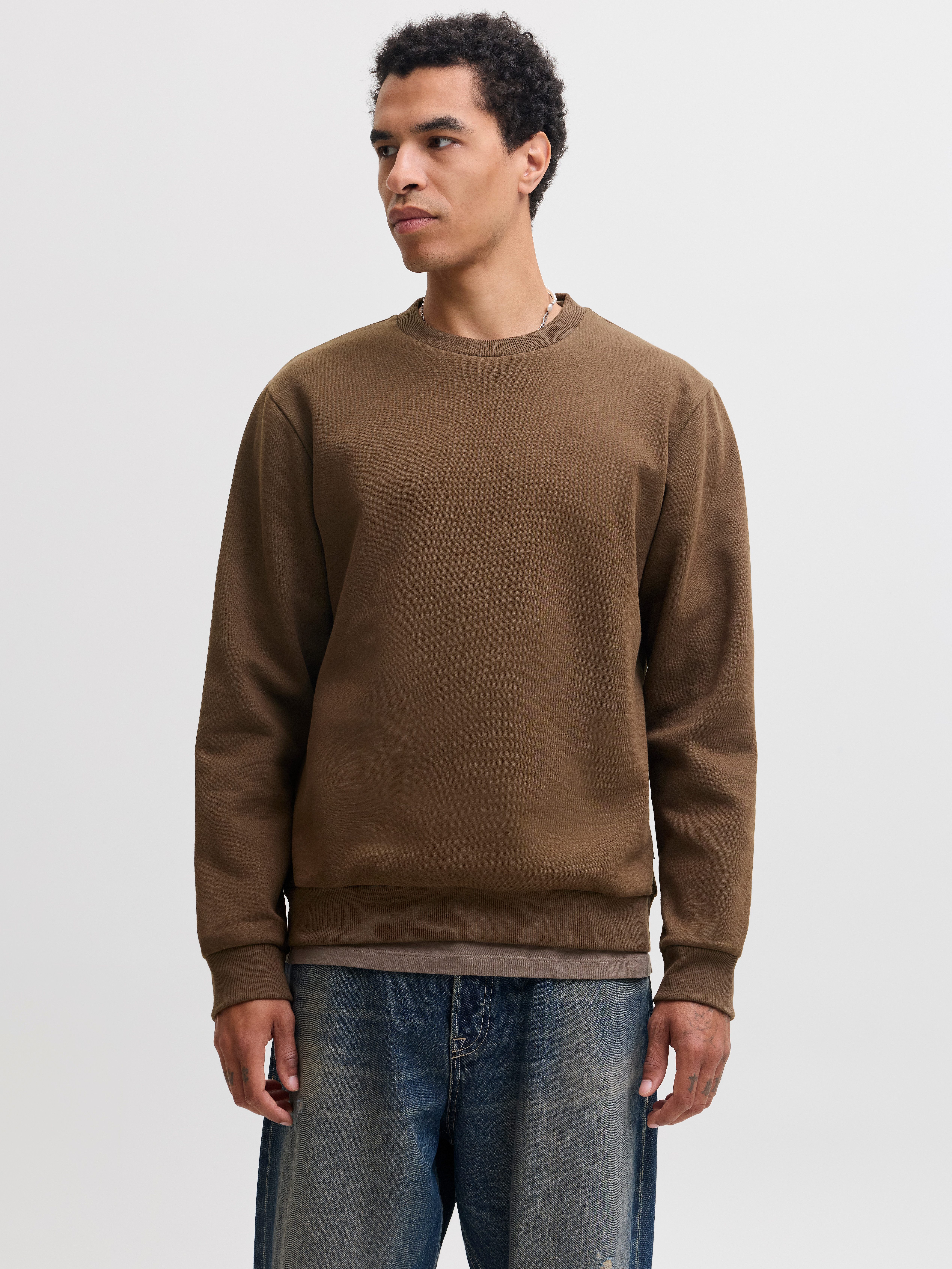 Jack & Jones Sweatshirt JJEBRADLEY mit Rippbündchen für Alltag und Freizeit Materialmix, relaxed fit