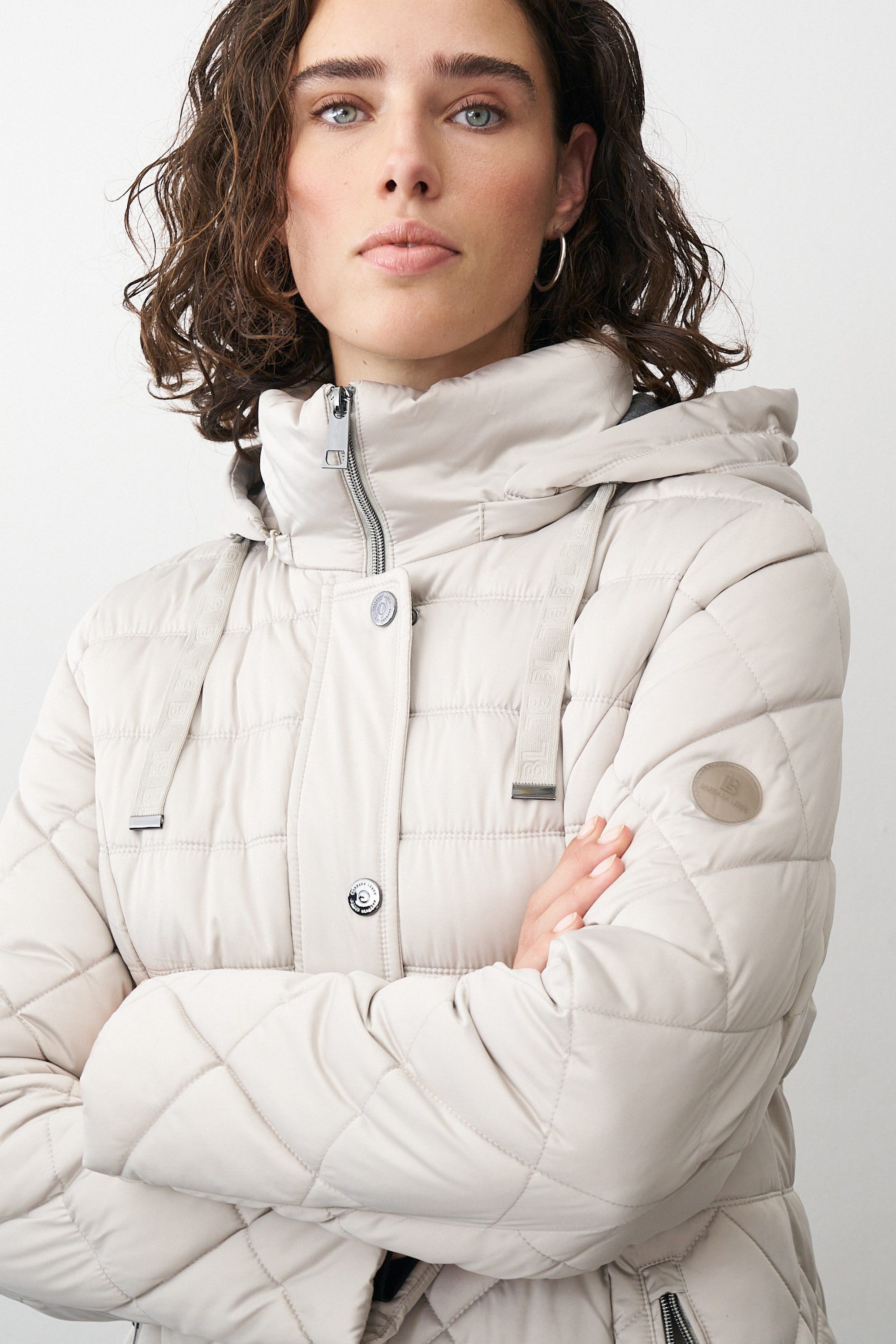 Barbara Lebek Steppjacke Damenjacke oder Herbstjacke mit Steppmuster und abknöpfbarer Kapuze