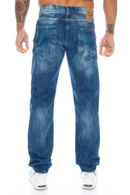 Cipo & Baxx Slim-fit-Jeans Herren Jeans Hose im stylischen casual Look mit dezenten dicken Nähten Aufwendige Verziering mit dicken Nähten