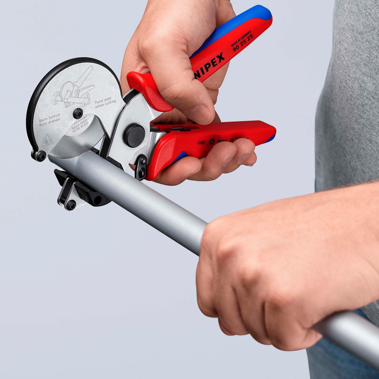 Knipex Rohrschneider Knipex Rohrschn.f.Verbund-und Kunststoffrohre mit Mehrkomponenten...