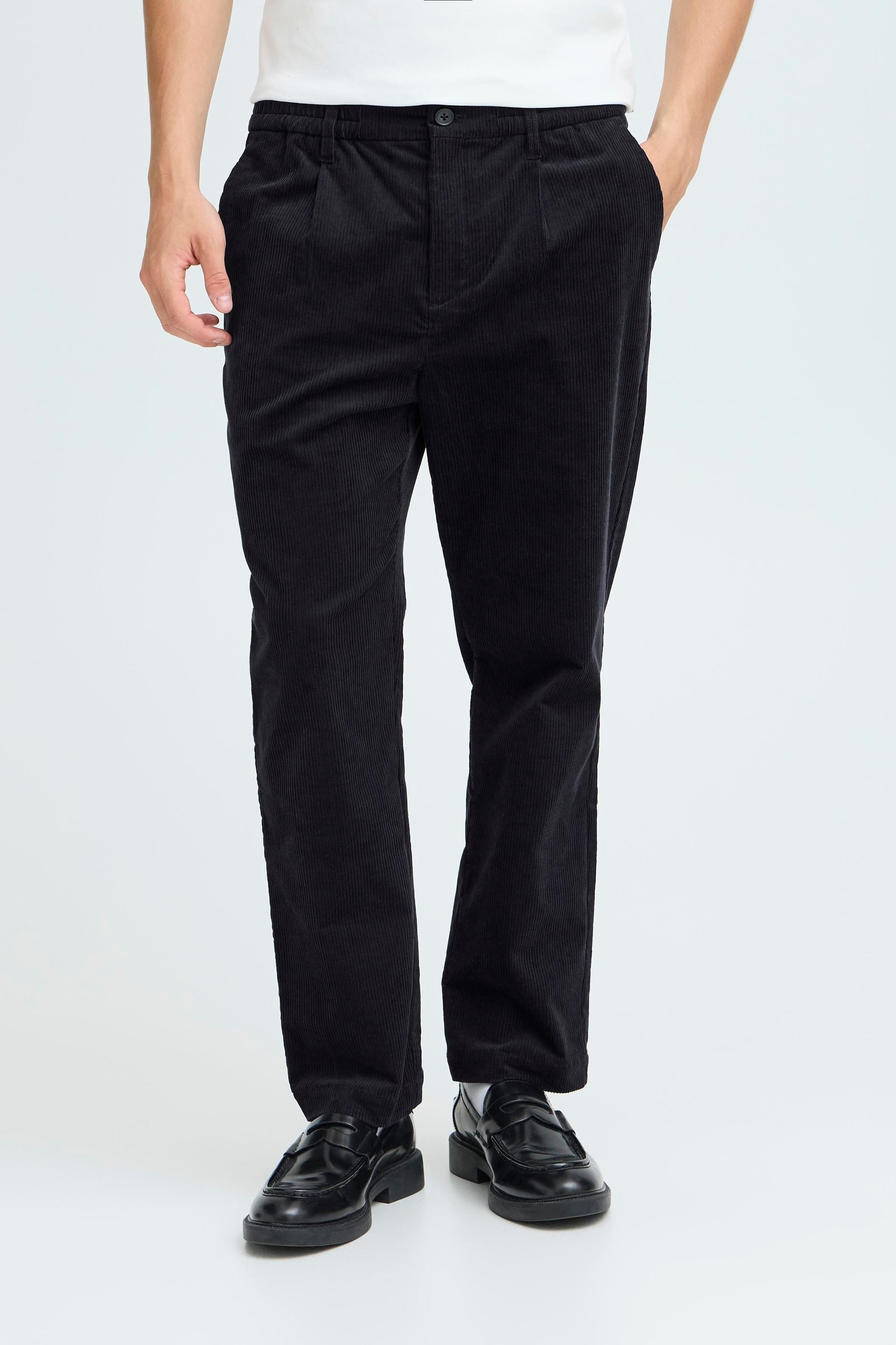 Casual Friday Chinohose CFMarc Cordhose mit Bundfalten und enger werdenem Bein - Relaxed Fit