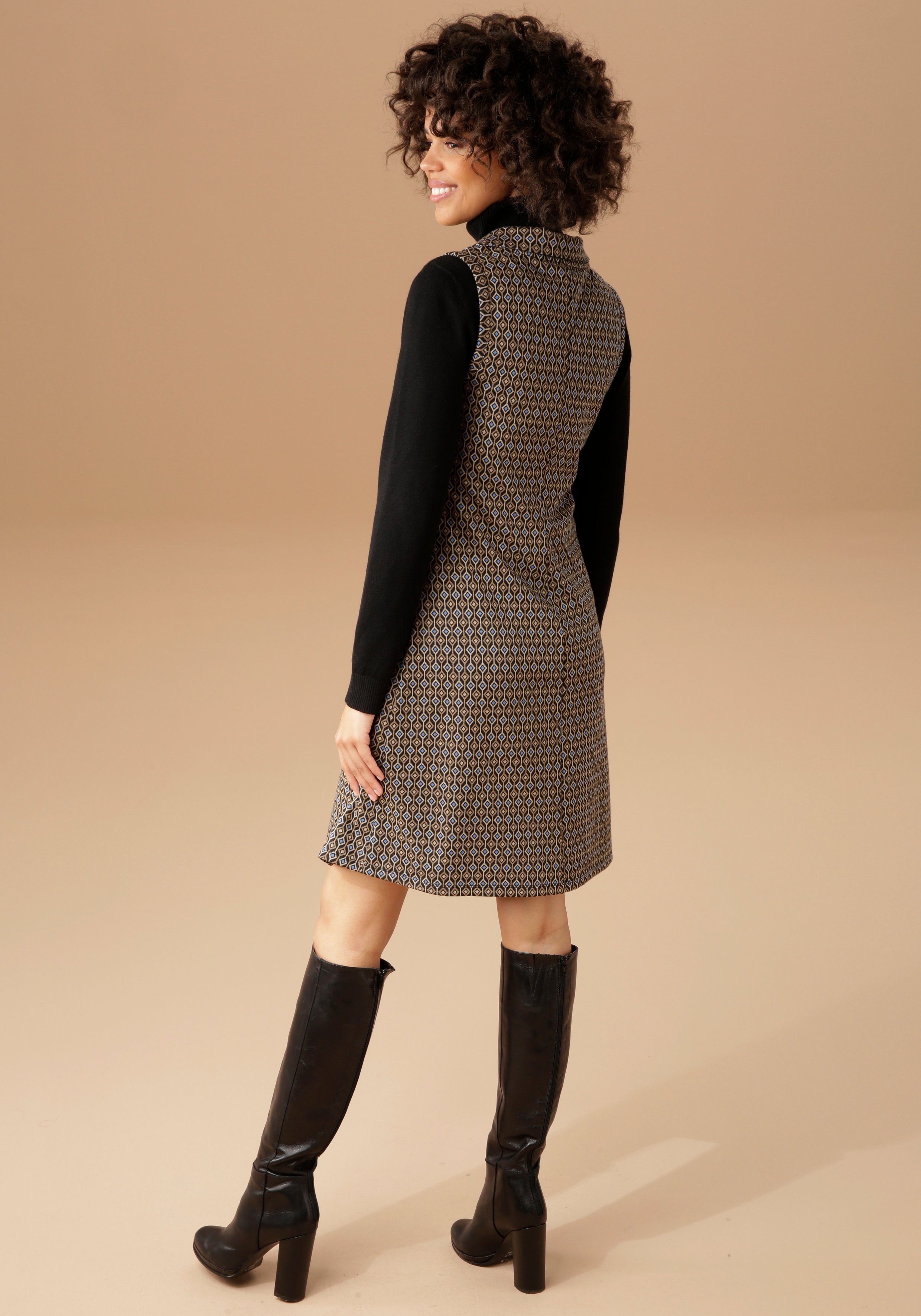 Aniston CASUAL Jerseykleid im Retro-Muster angesagtem
